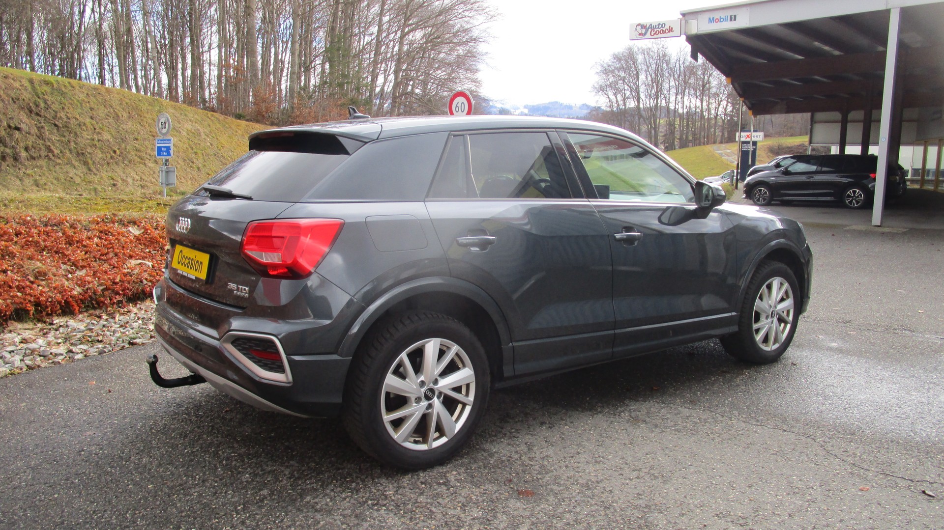 AUDI Q2 35 TDI advanced quattro S-tronic-image-3
