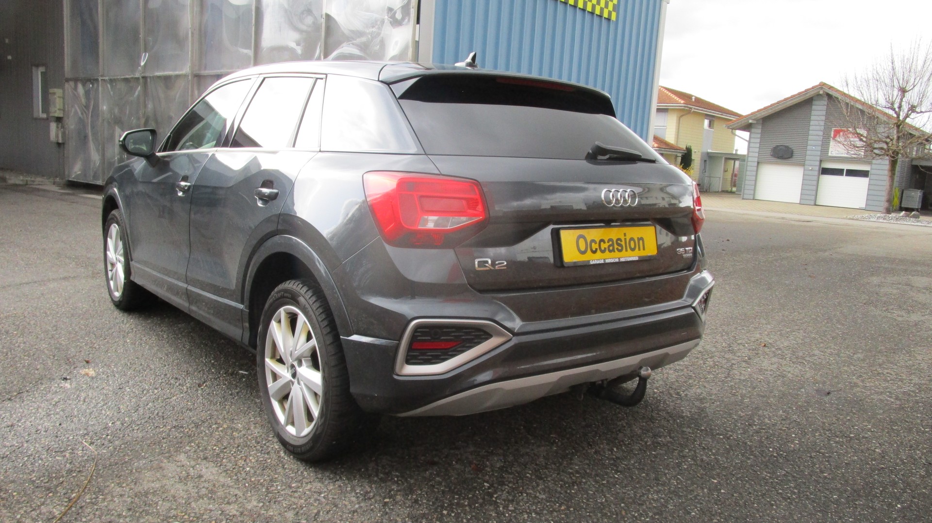 AUDI Q2 35 TDI advanced quattro S-tronic-image-4