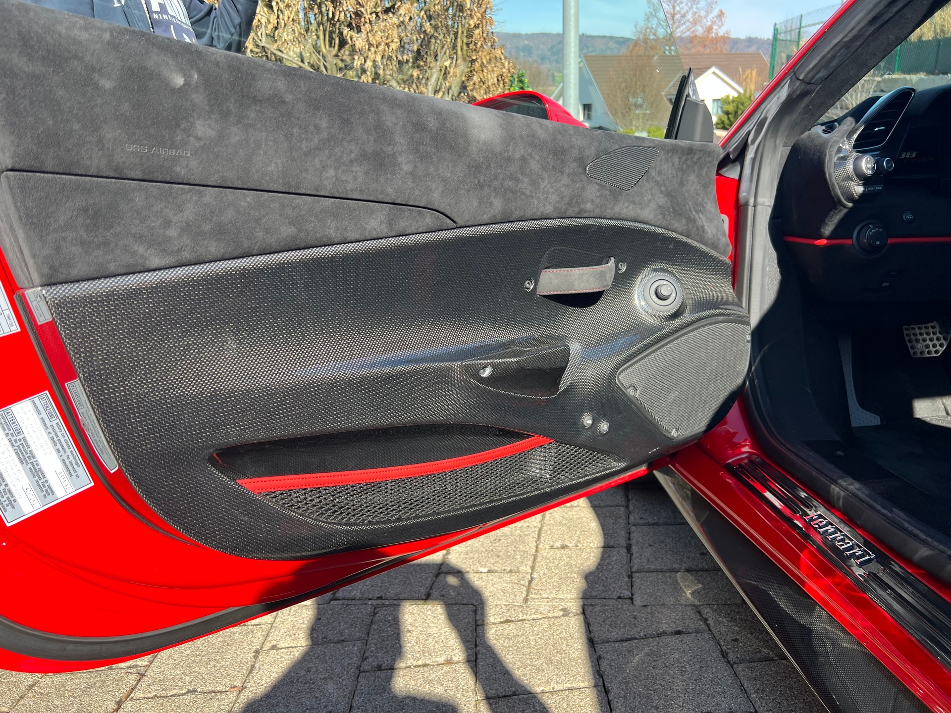 FERRARI 488 Pista 3.9 V8-image-7