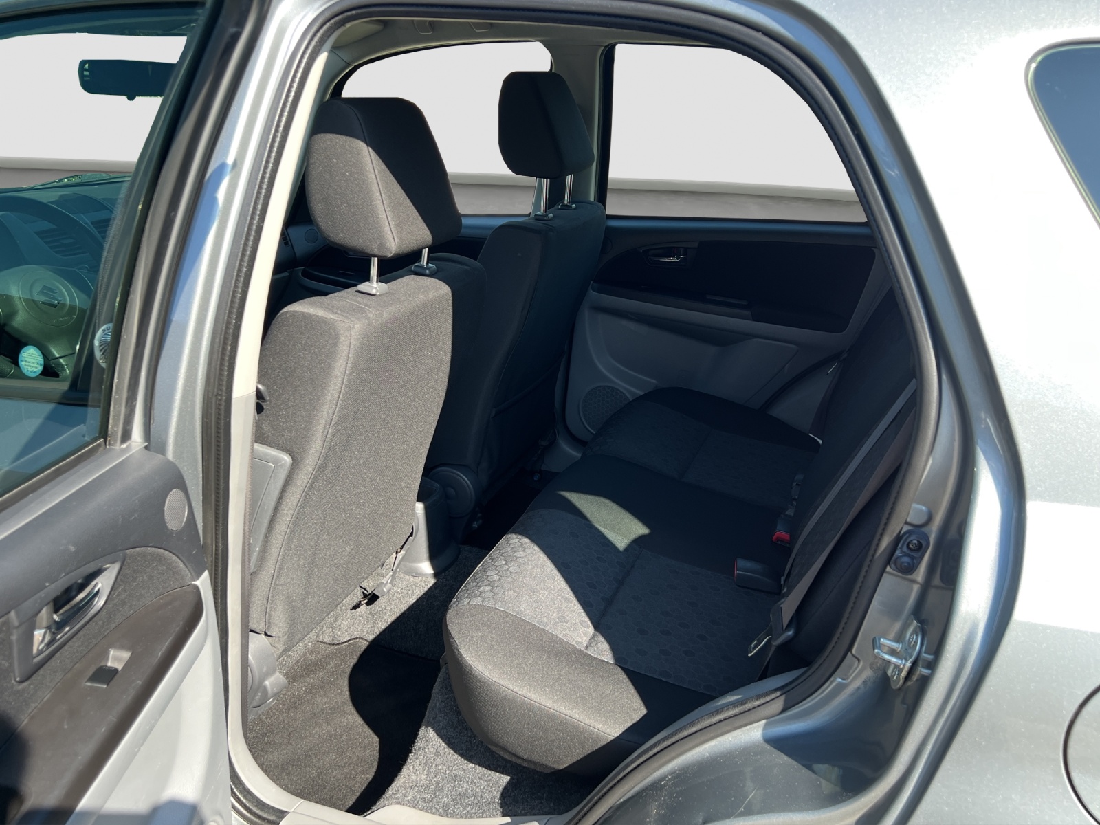 SUZUKI SX4 2.0 TD GL Top Indigo 4WD-image-11
