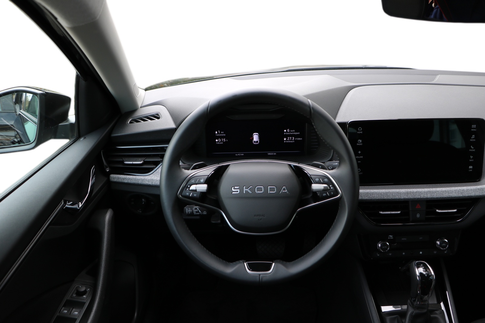 SKODA Scala 1.5 TSI Selection DSG-image-8