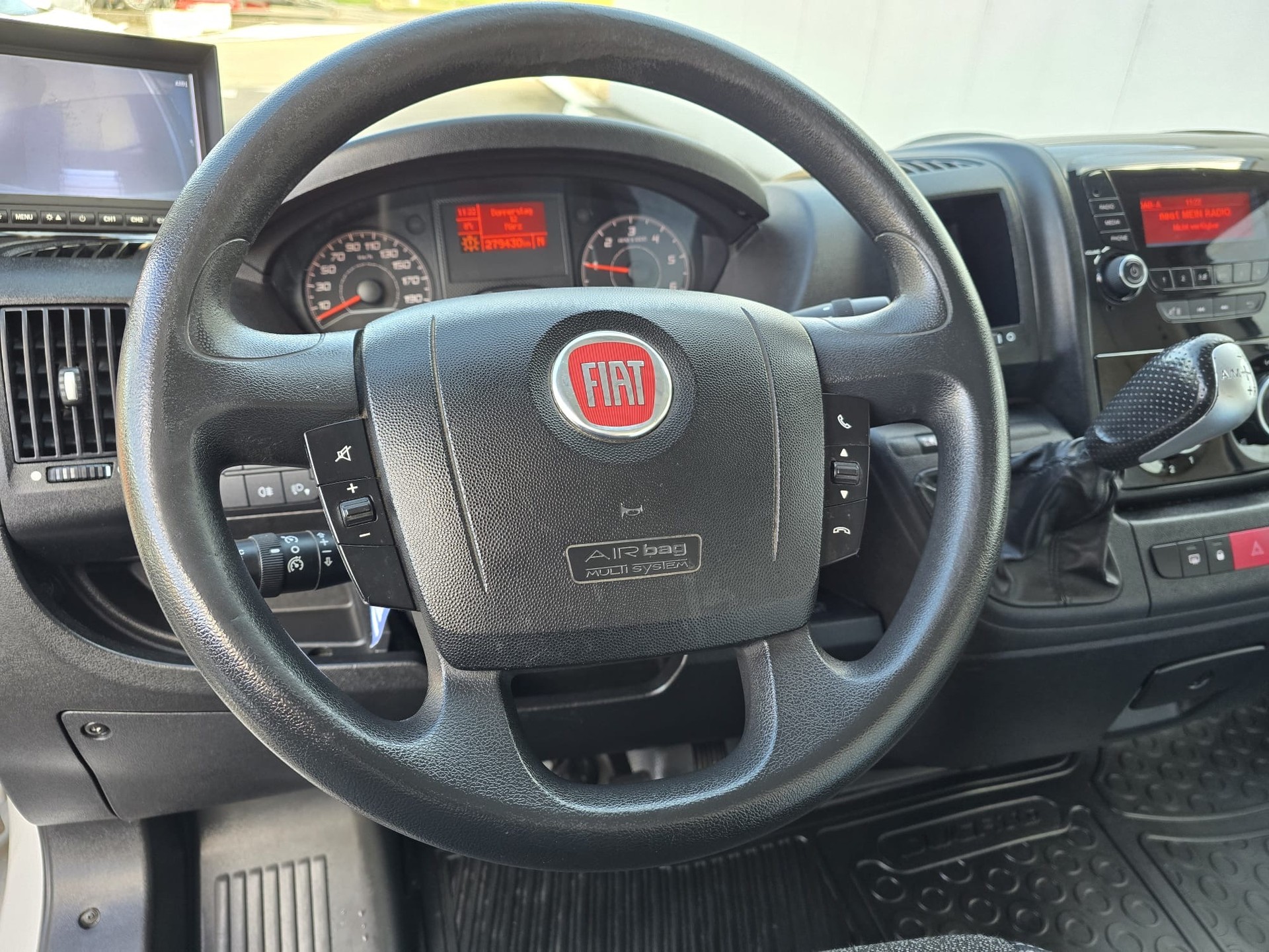 FIAT Ducato 35 2.3 MJ Comfort Matic-image-15