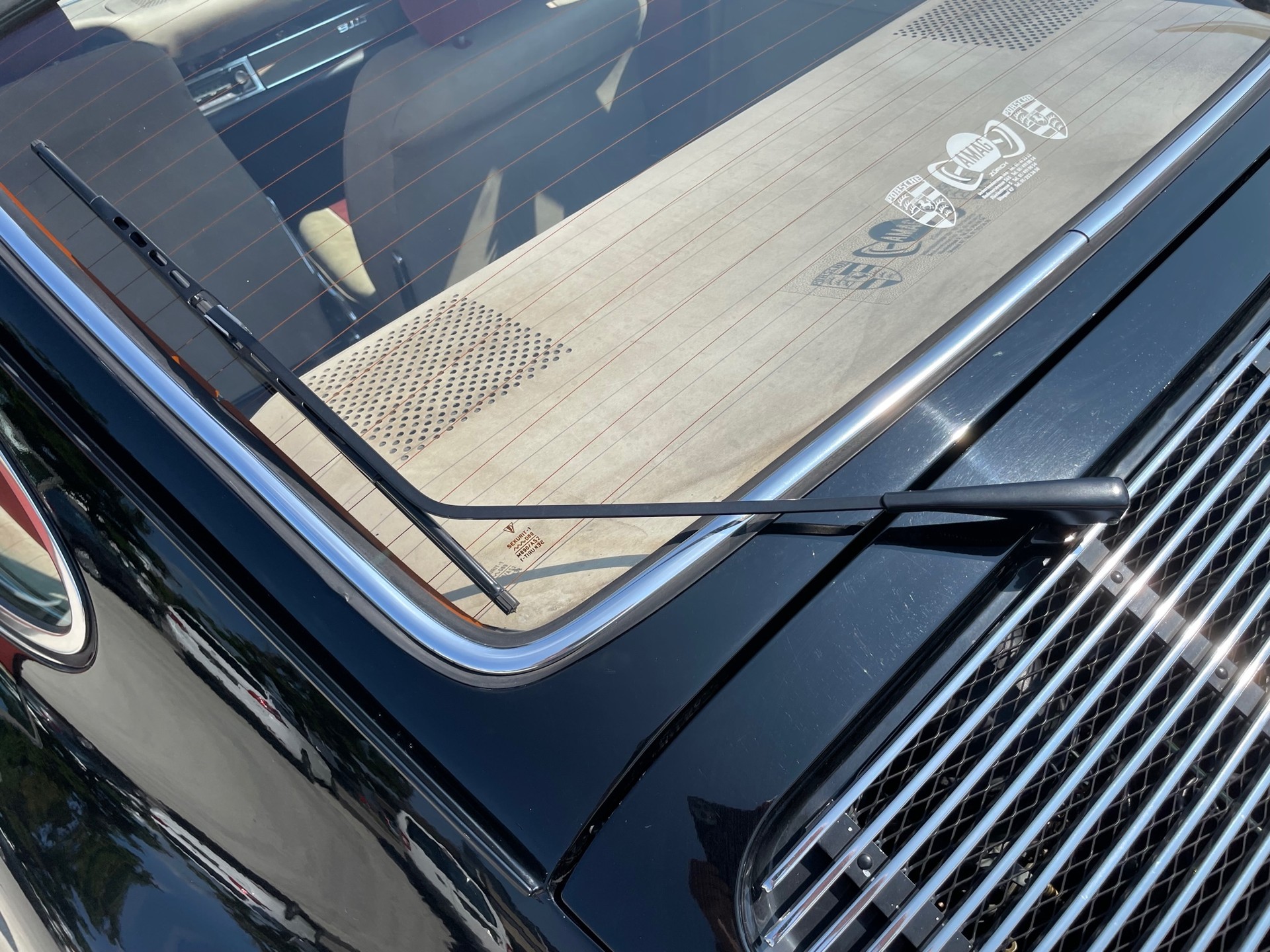 PORSCHE 911 T-image-10