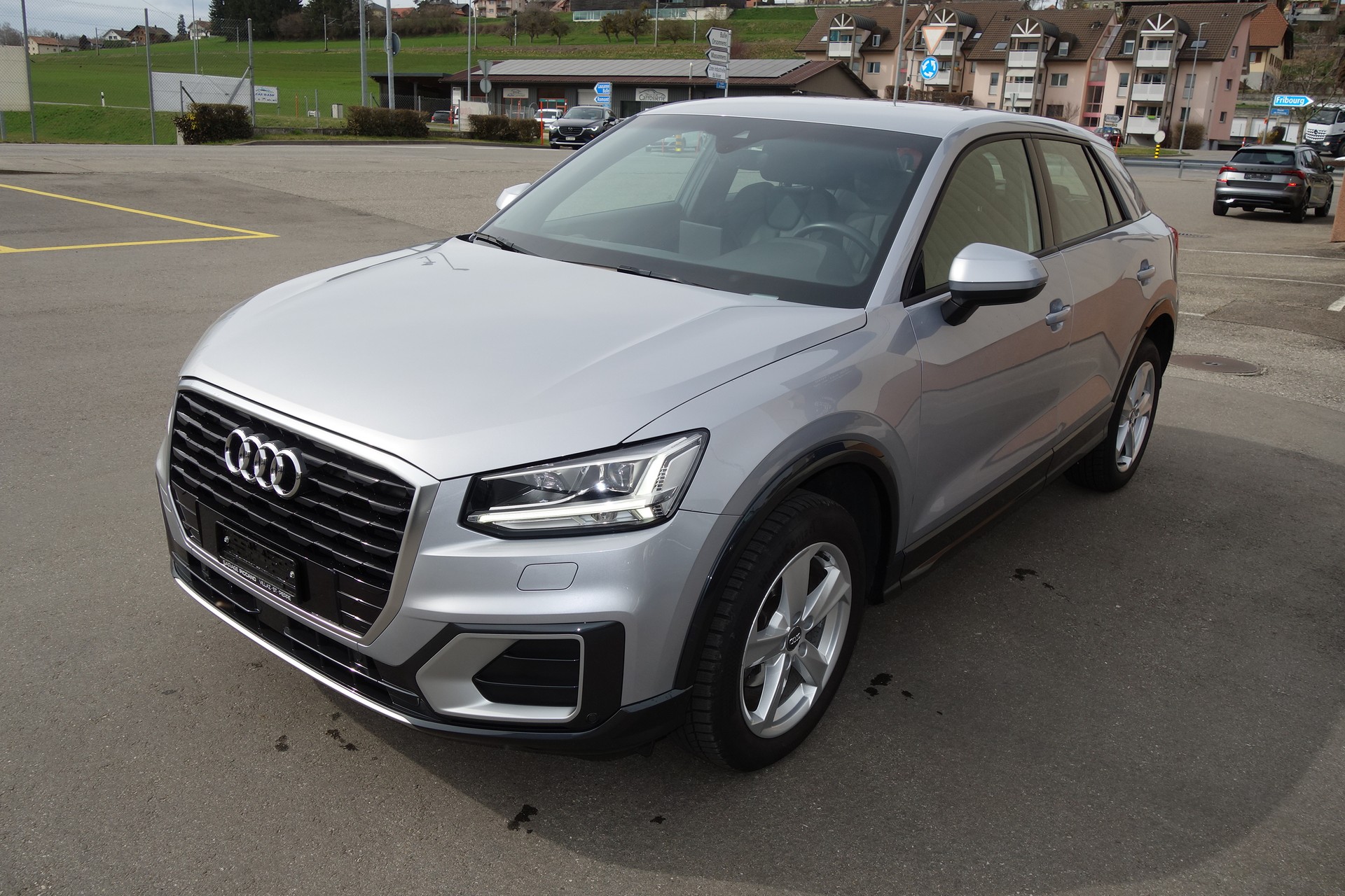 AUDI Q2 35 TFSI Sport S-tronic-image-2