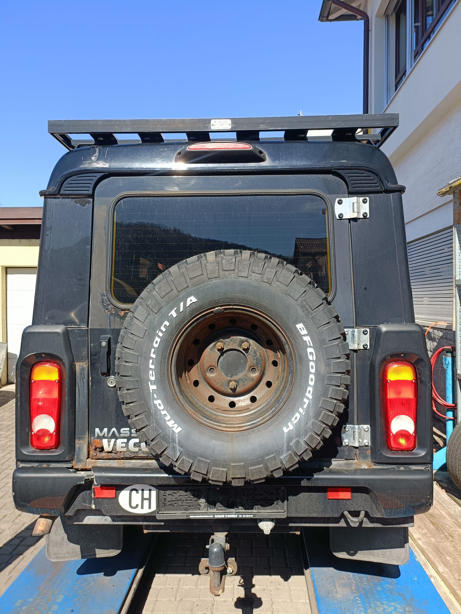 IVECO Massif 3.0 HPT Stationw.-image-8