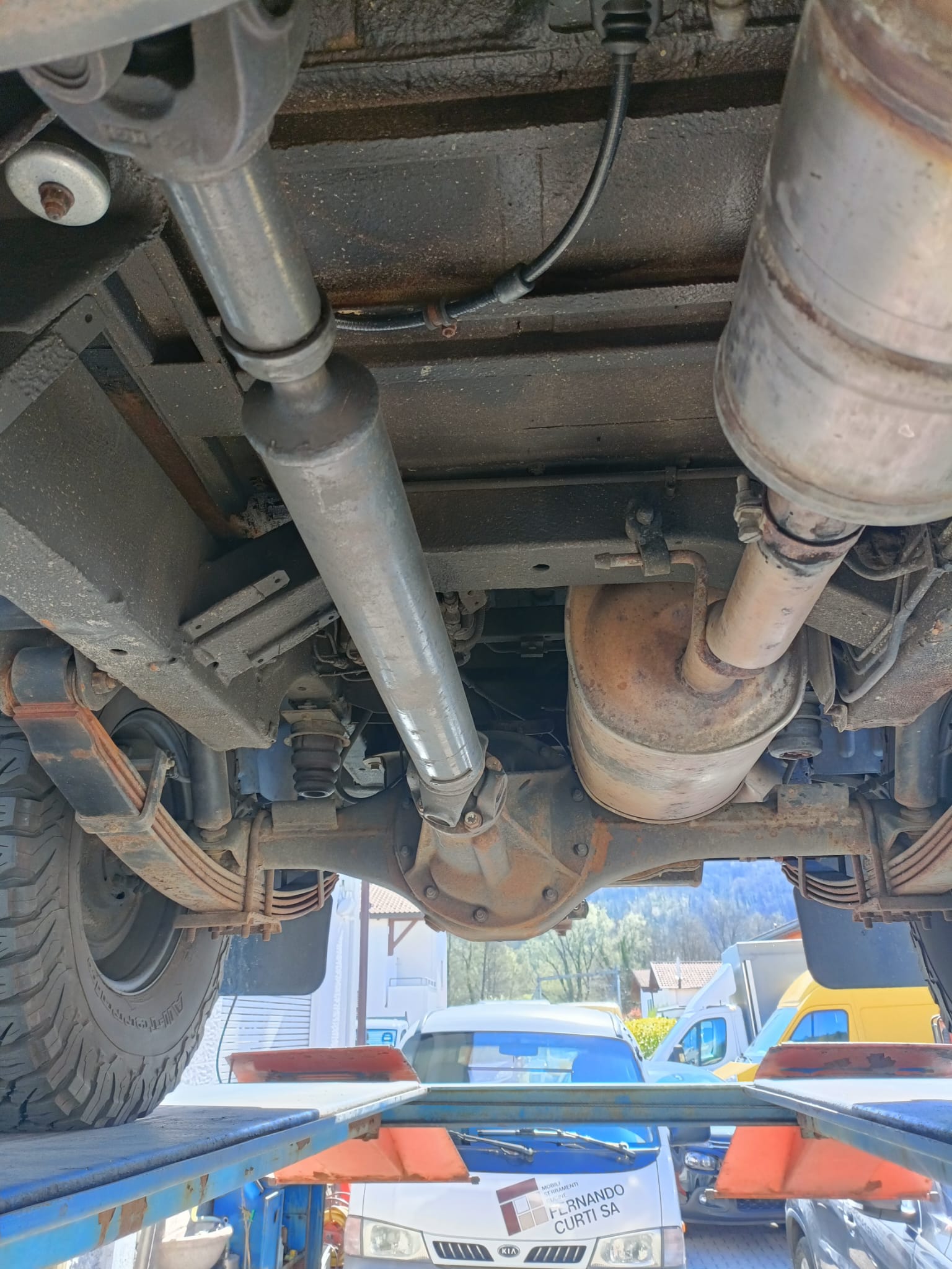 IVECO Massif 3.0 HPT Stationw.-image-3