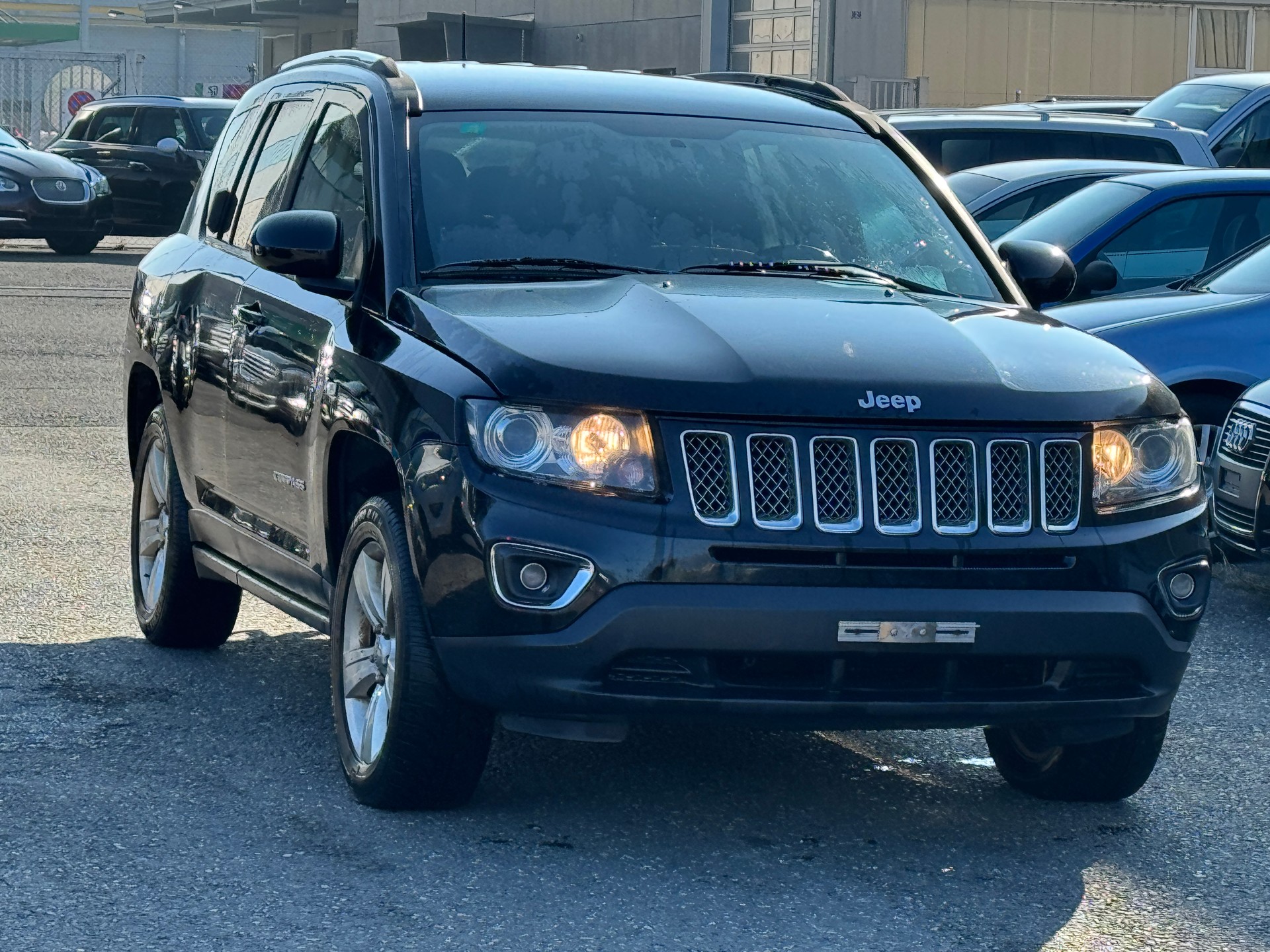 JEEP Compass 2.4 Limited Automatic-image-2