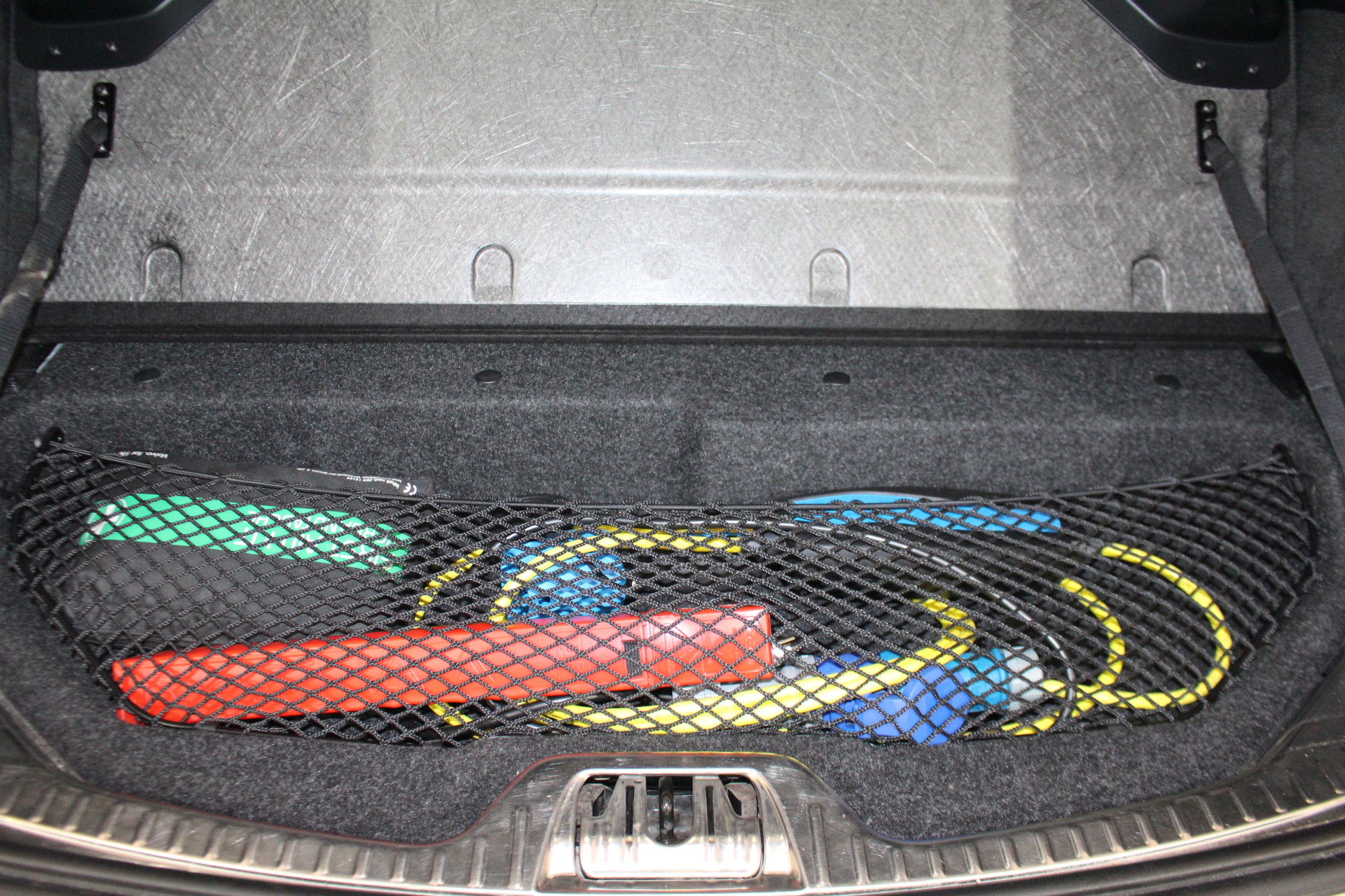 VOLVO V60 2.4 D6 Summum Pl.Hyb.-image-9