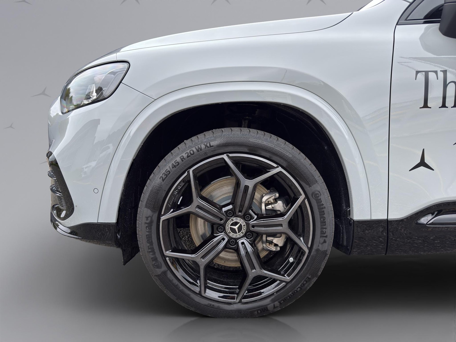 MERCEDES-BENZ GLB 350 4matic-showroom-element-3