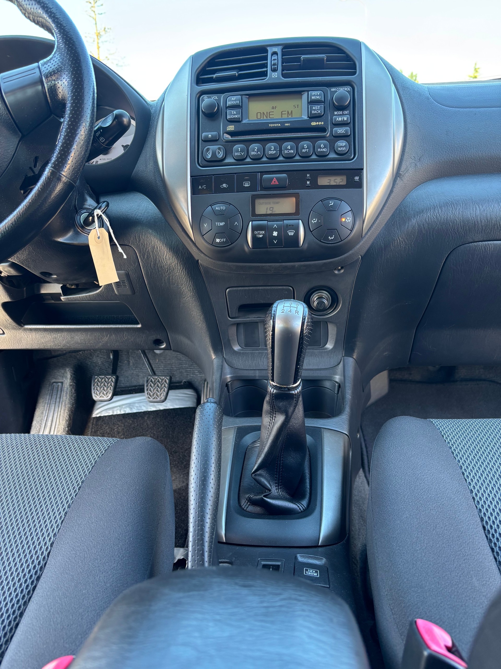TOYOTA RAV-4 2.0 16V Linea Sol-image-8