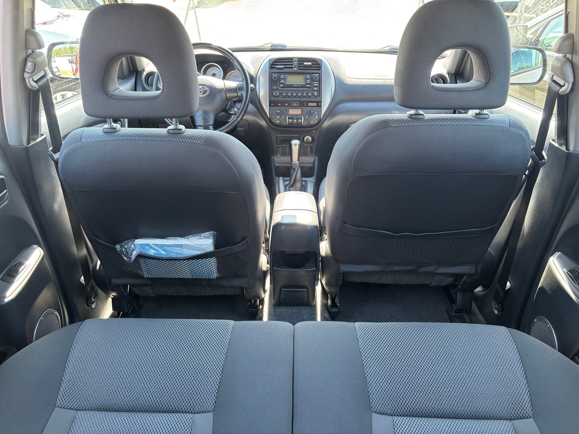 TOYOTA RAV-4 2.0 16V Linea Sol-image-15
