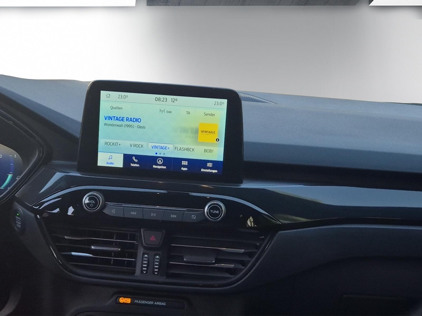 FORD Kuga 2.5 Hybrid ST-Line X 4x4-image-12