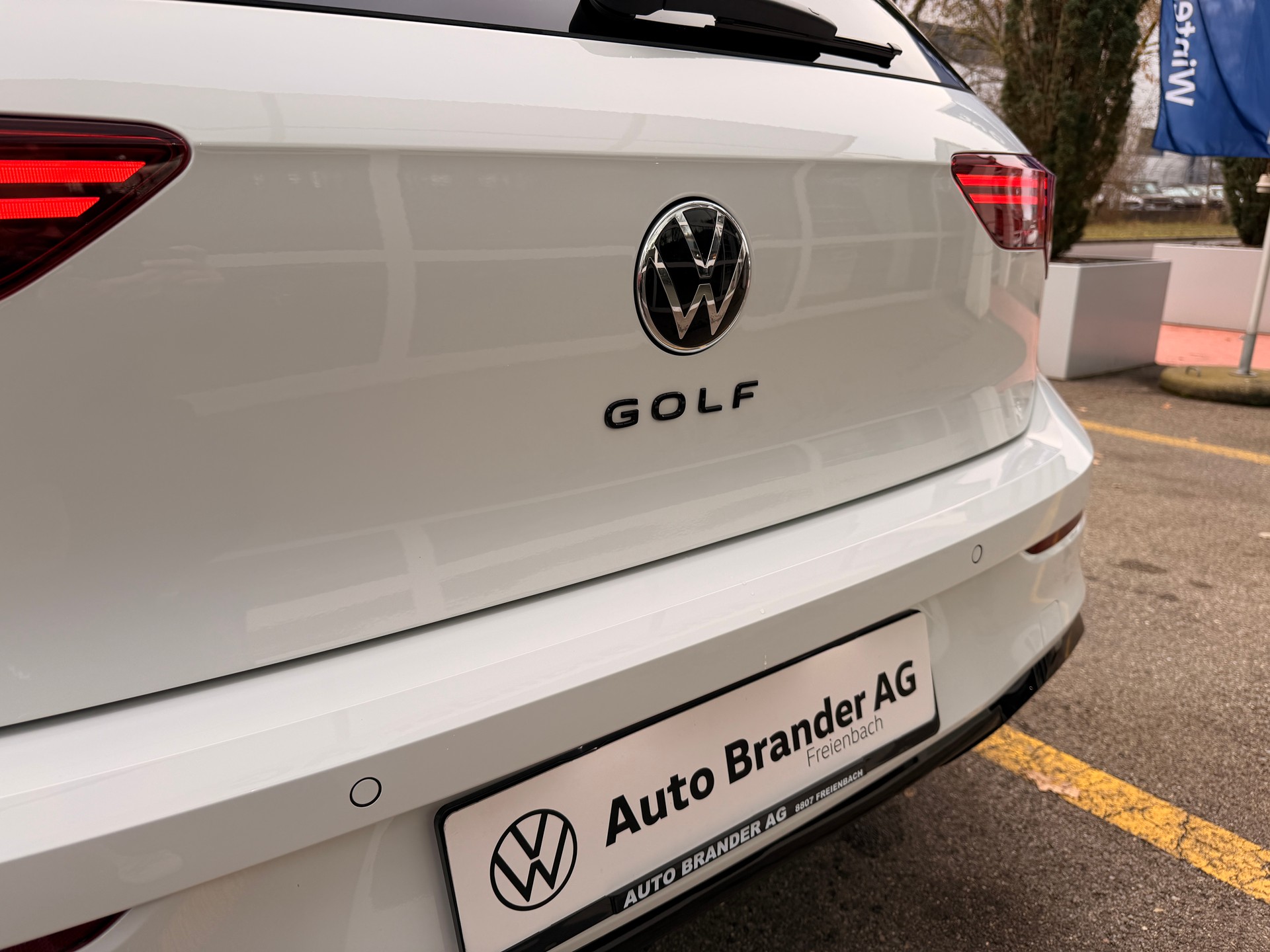 VW Golf 1.5 e TSI mHEV R-Line DSG-image-26