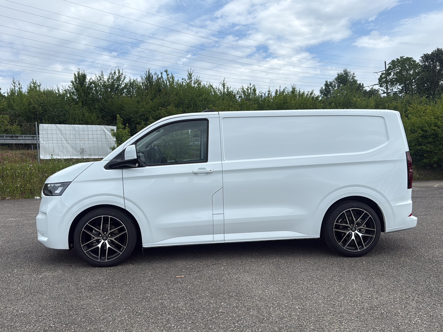 VW Transporter 2.0 TDI Edition Automat-showroom-element-1