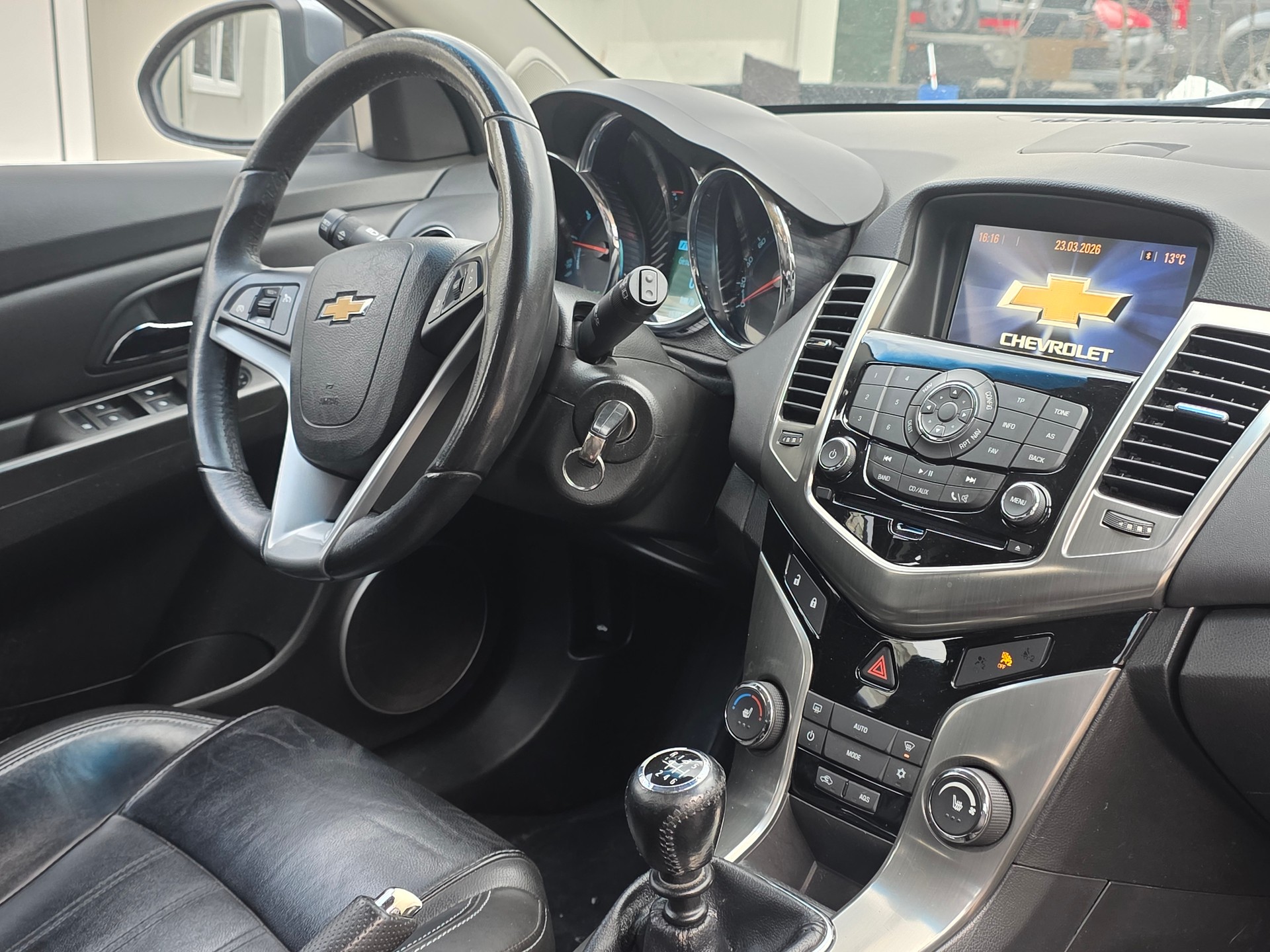 CHEVROLET Cruze Station Wagon*** Frisch ab MFK / Frisch ab Service / 12MT Garantie / Gratis Lieferung 1.4 T LTZ ***-image-13