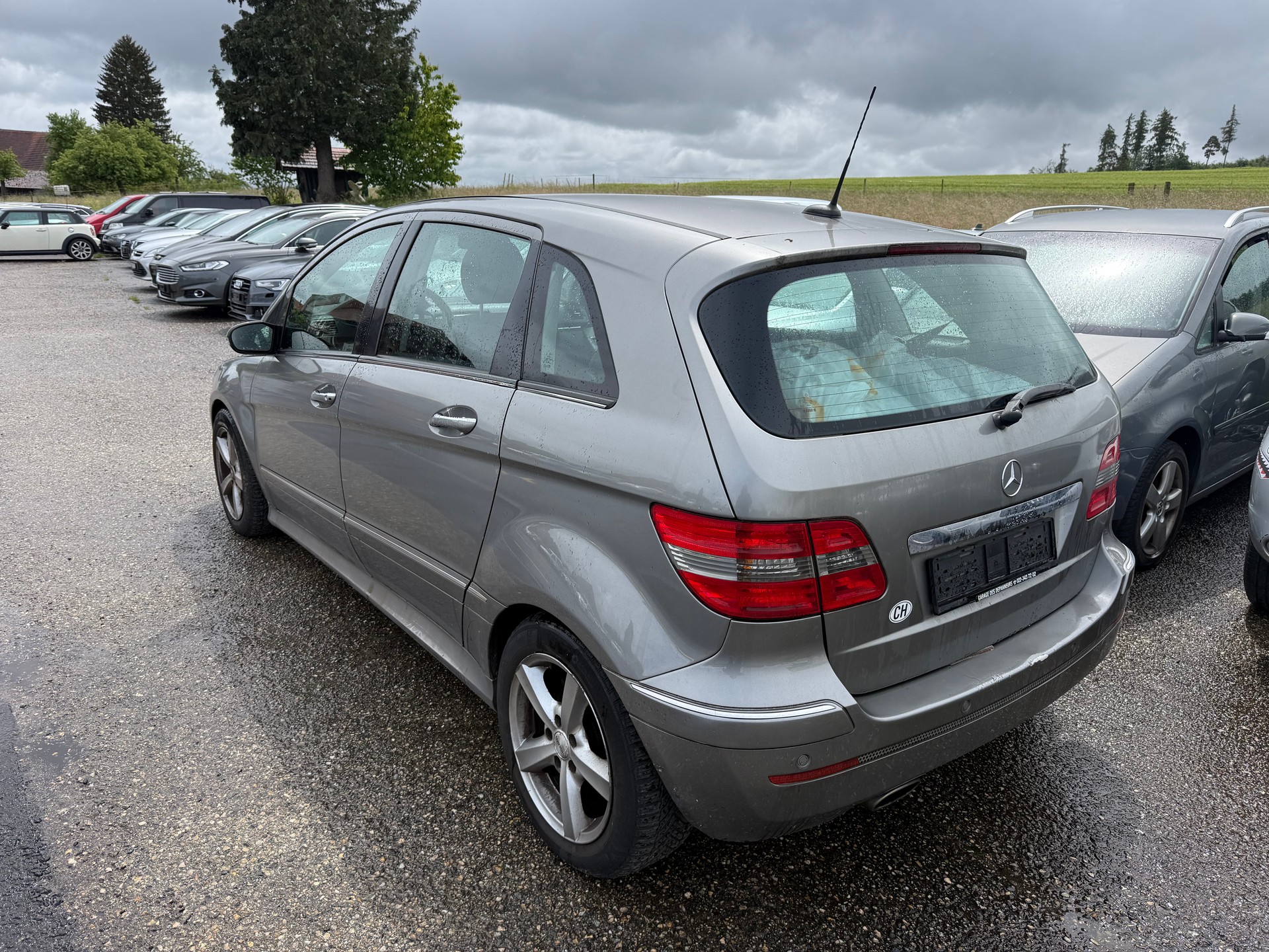 MERCEDES-BENZ B 200-image-3