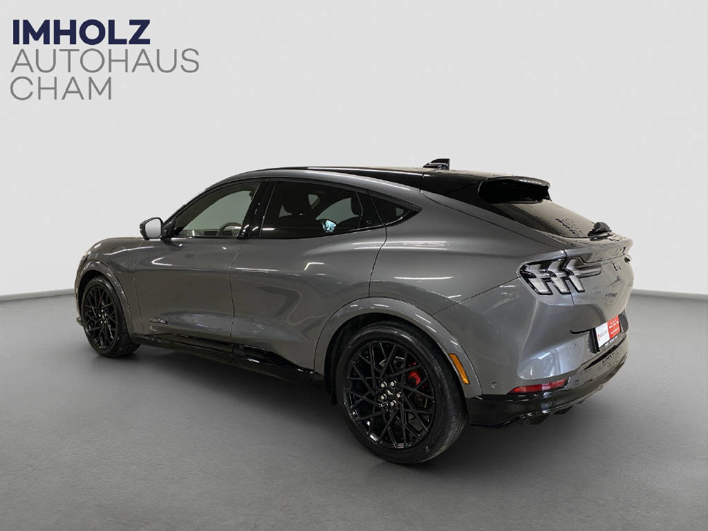 FORD Mustang Mach-E Extended GT AWD-image-2