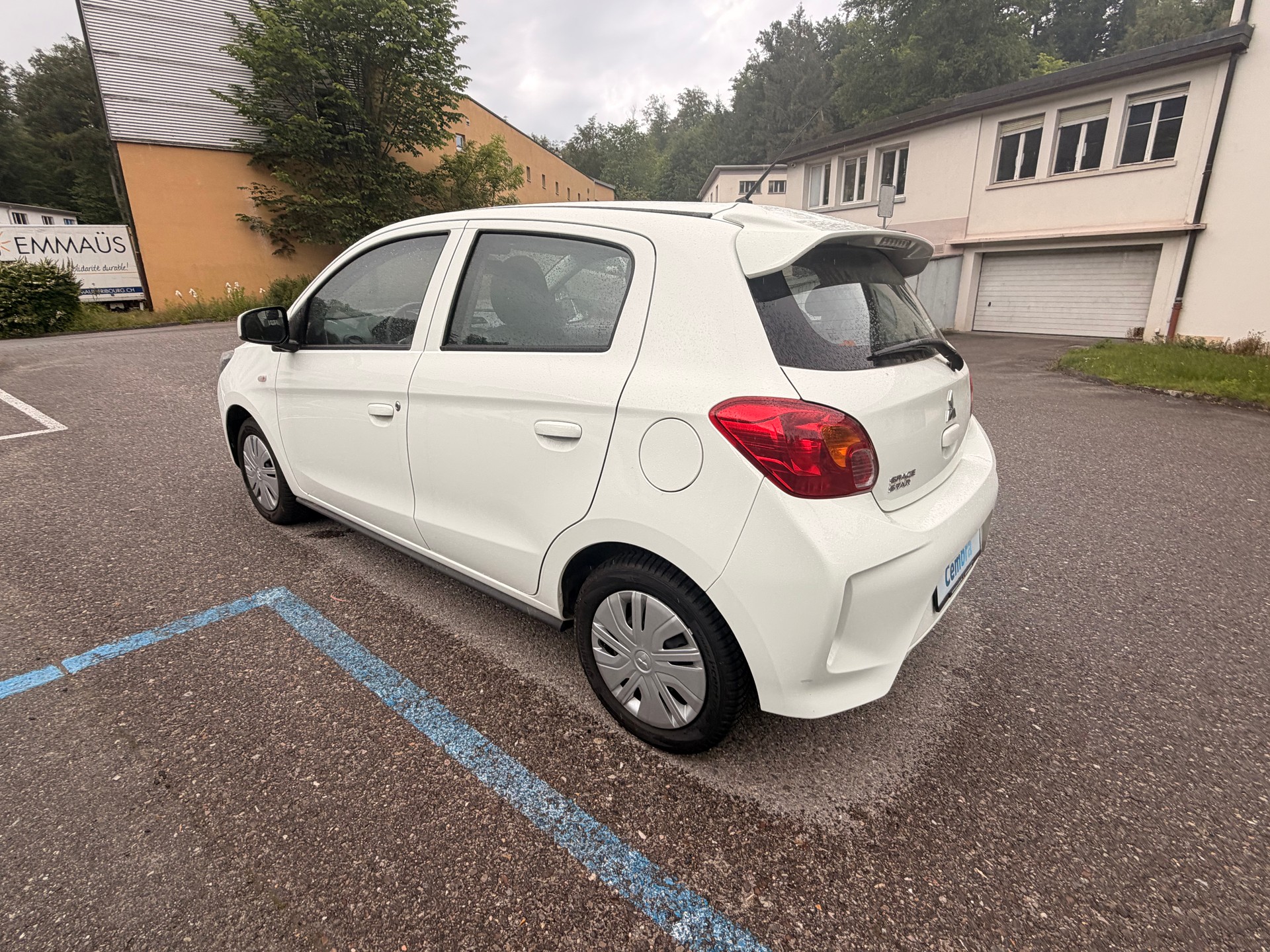 MITSUBISHI Space Star 1.2 Pure-showroom-element-3