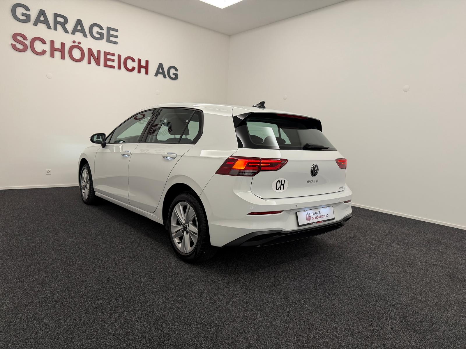 VW Golf 1.5 e TSI ACT Life DSG-image-6