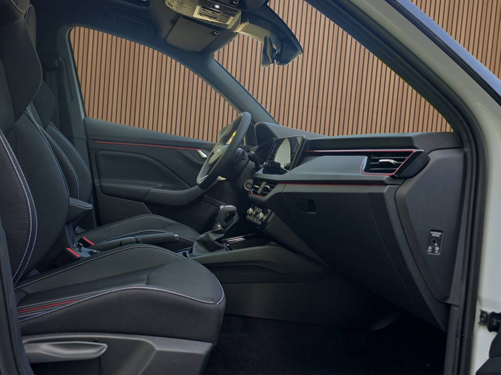 SKODA Kamiq 1.5 TSI Monte Carlo DSG-image-13