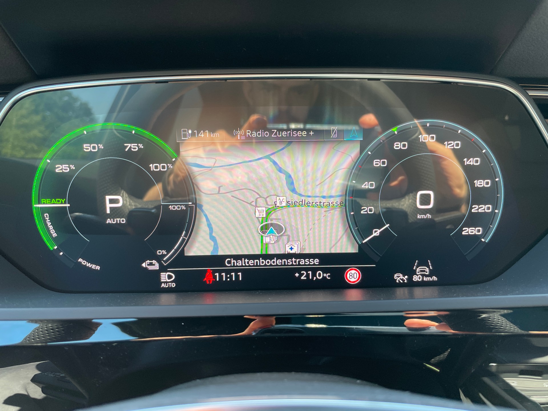 AUDI e-tron 50 Sportback quattro-image-26