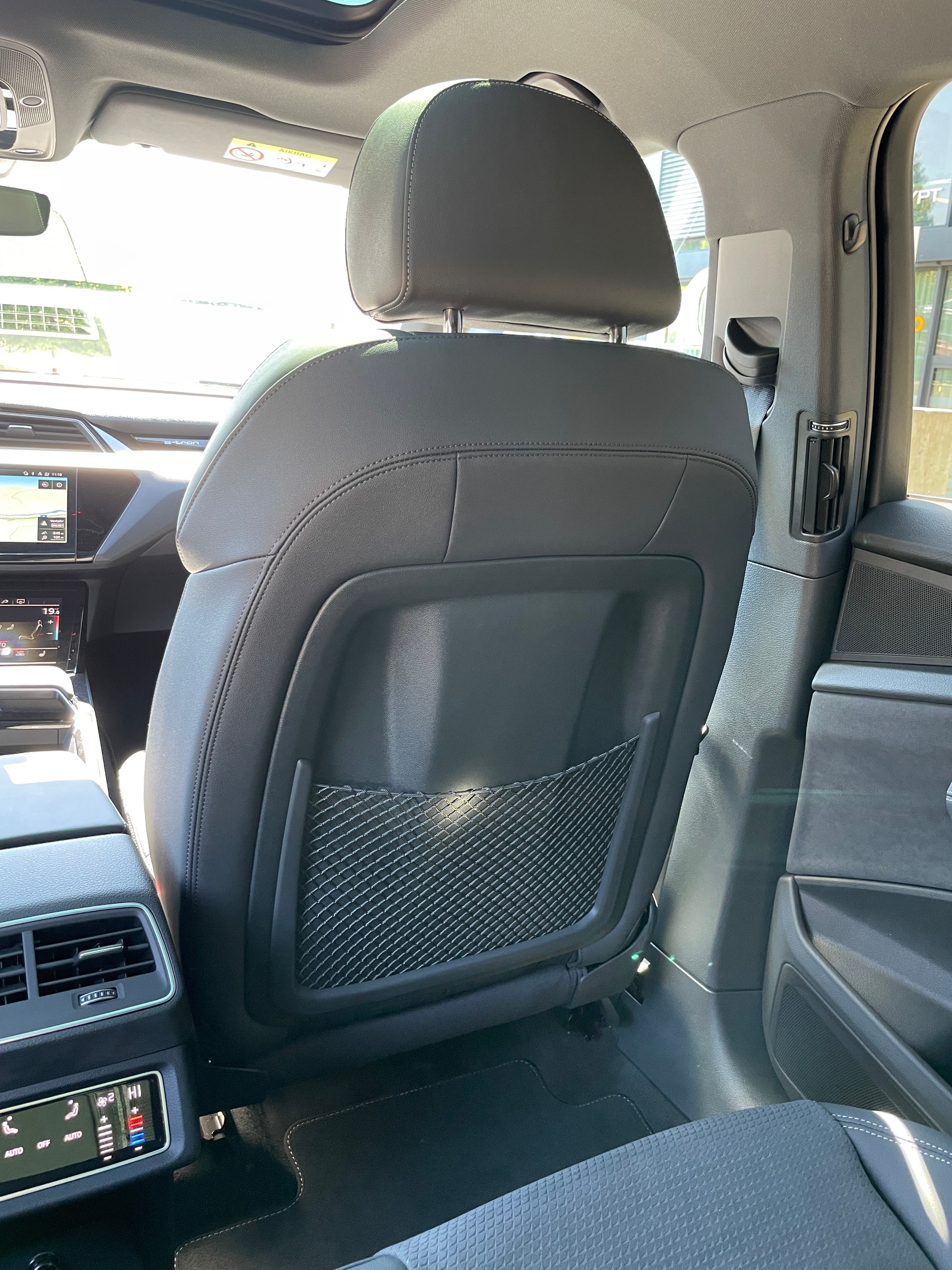 AUDI e-tron 50 Sportback quattro-image-15