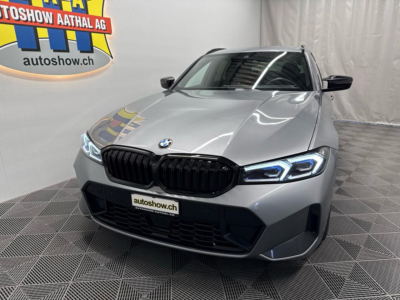 BMW M340i xDrive 48V Touring Steptronic-image-12
