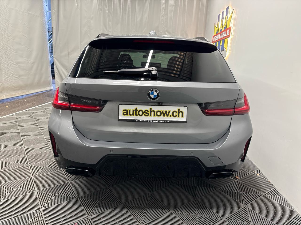 BMW M340i xDrive 48V Touring Steptronic-image-13