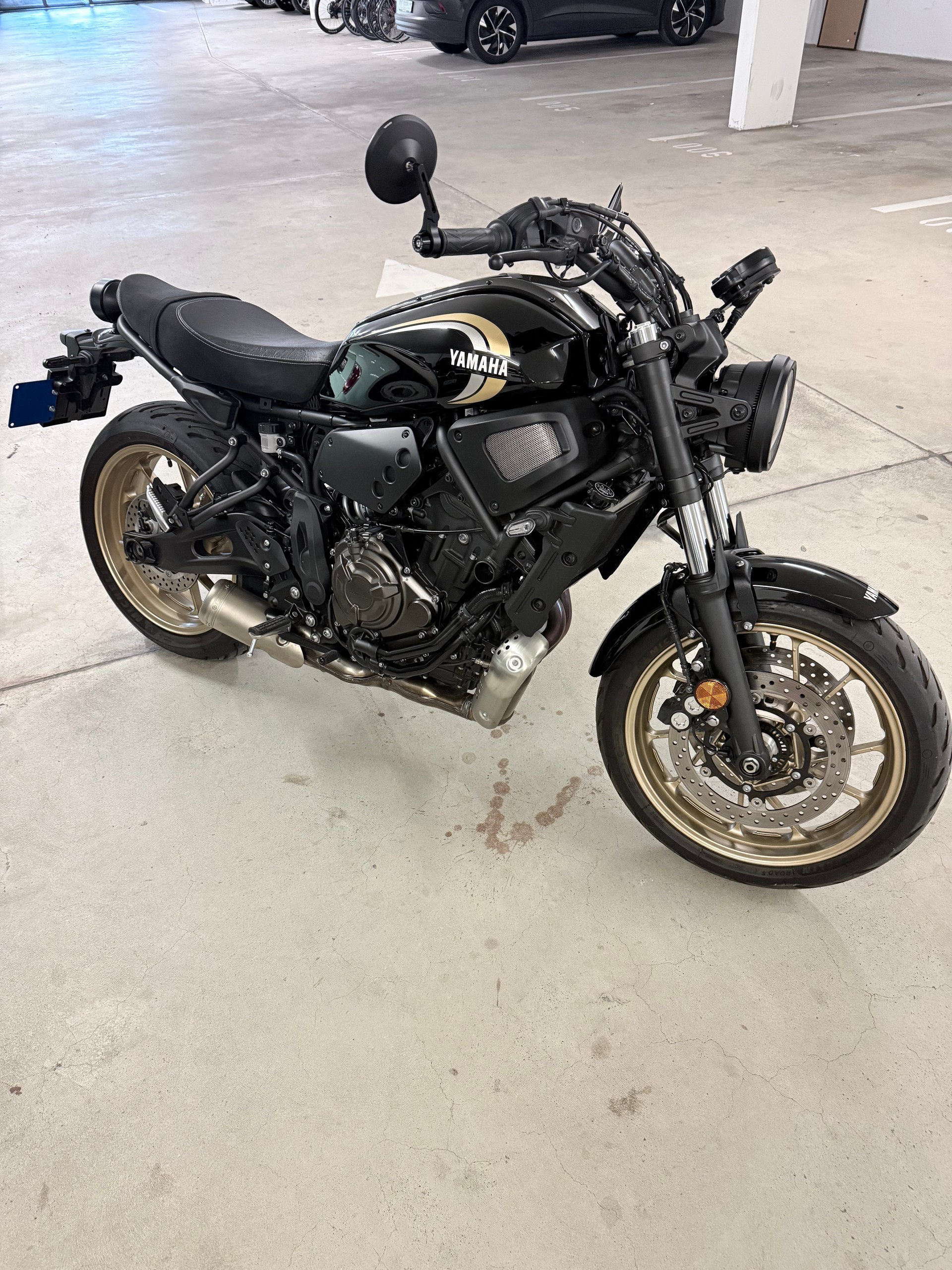 YAMAHA XSR 700 (35kW)-image-0