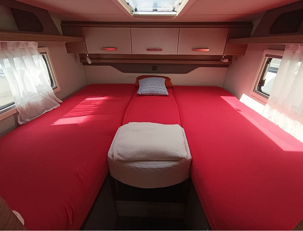 KNAUS Live I 700 MEG ***Das „Echte“ Vollintegrierten-Gefühl zum fairen Preis***Automat 160PS *5 Plätzer * 300Ah Lithium Batterie *-showroom-element-3