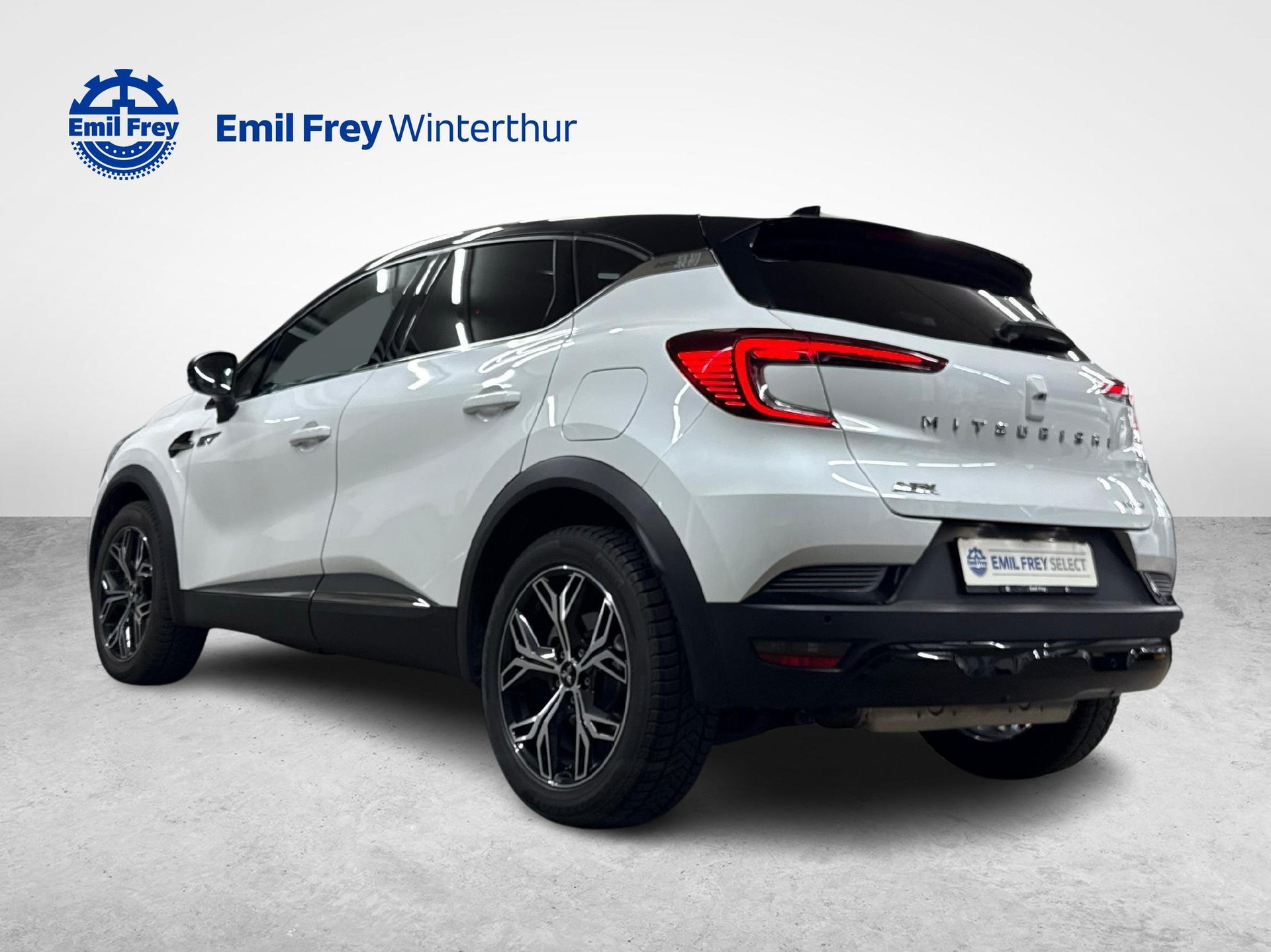 MITSUBISHI ASX 1.6 PHEV Saisho-showroom-element-2