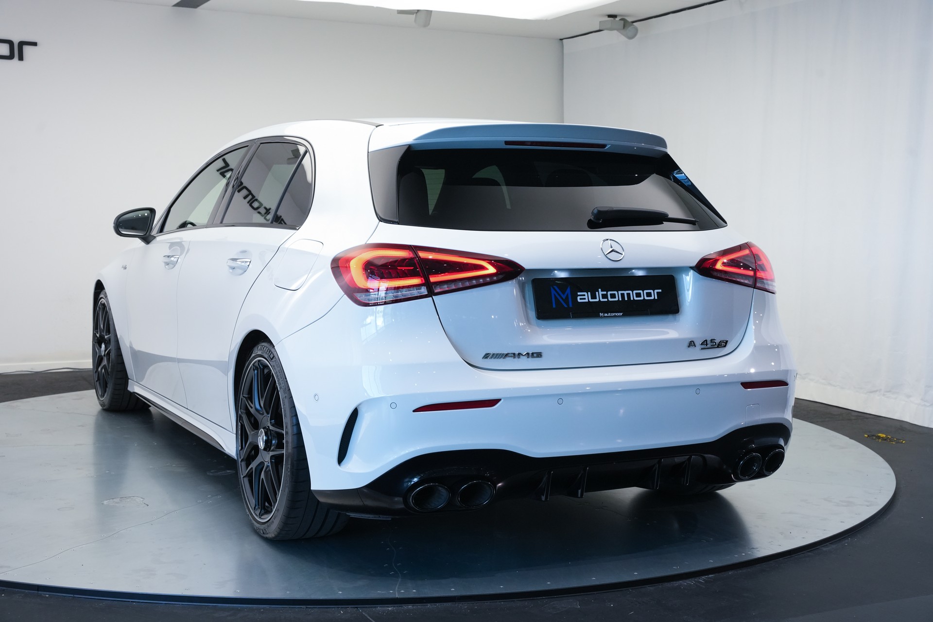 MERCEDES-BENZ A 45 S AMG 4Matic+ Speedshift *CH-Fahrzeug* *Performance Sitze* *Burmester*-image-45