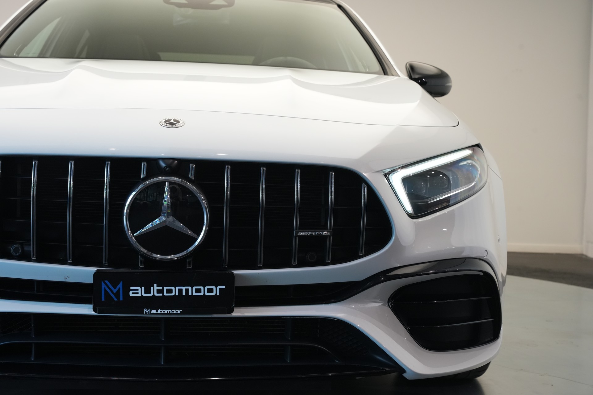 MERCEDES-BENZ A 45 S AMG 4Matic+ Speedshift *CH-Fahrzeug* *Performance Sitze* *Burmester*-image-48