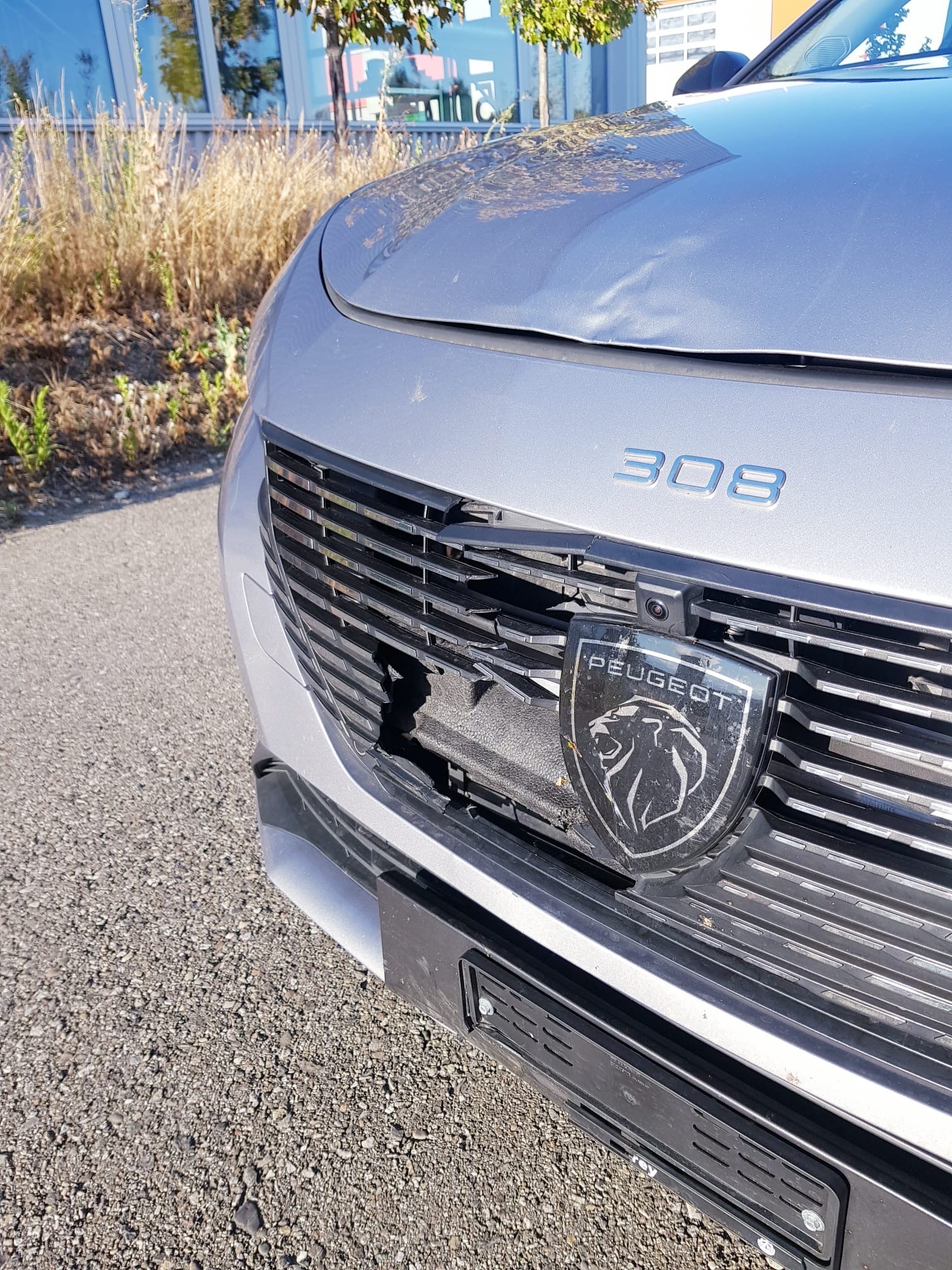 PEUGEOT 308 SW 1.2 Pure Tech Allure EAT8 Leasing Finanzierung Möglich-image-4