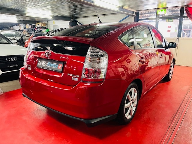 TOYOTA Prius 1.5 16V Hybrid-image-6