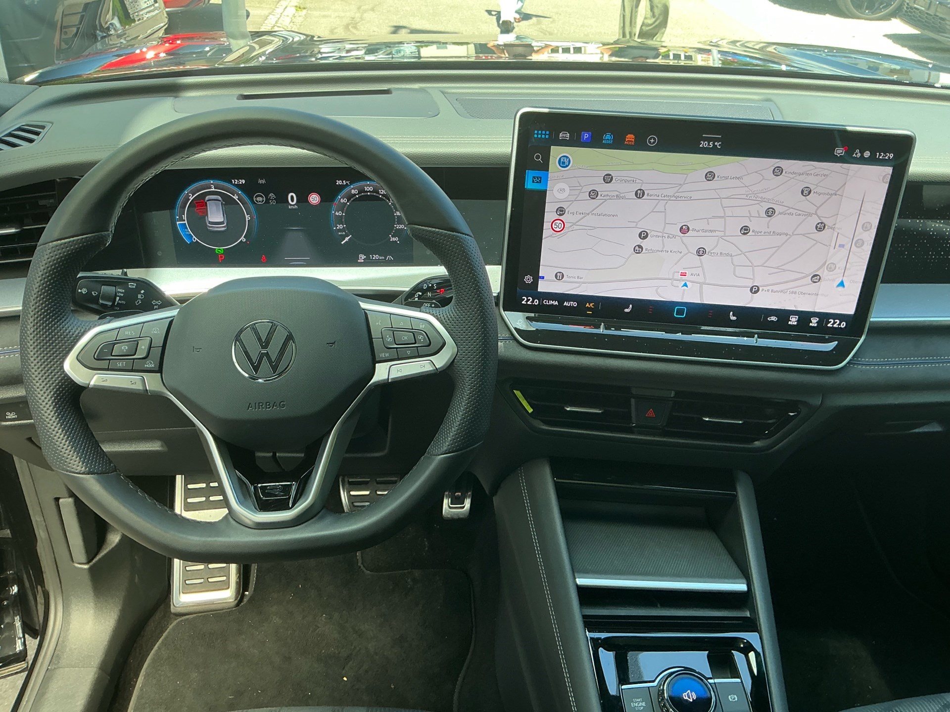 VW Tayron 2.0 TDI 193 PS 4Motion R-Line *** PANORAMDACH & ANHÄNGERKUPPLUNG ***-image-9