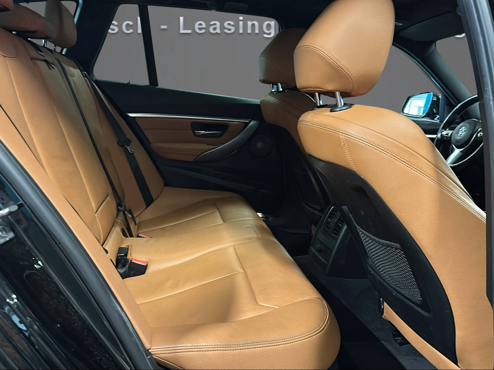 BMW 335d xDrive Touring Edition M Sport Steptronic-image-12