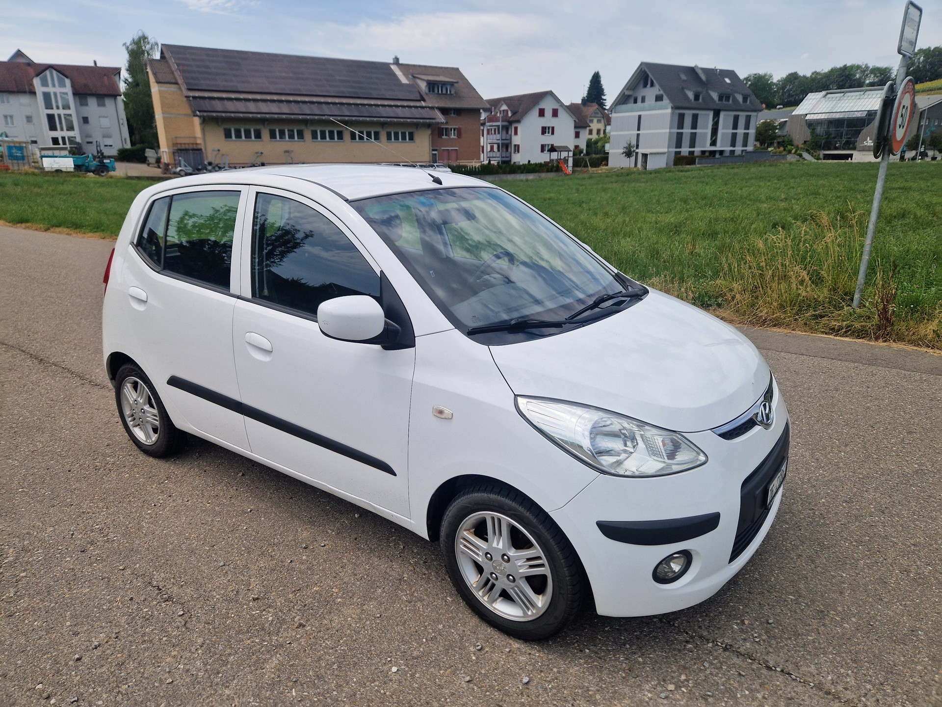HYUNDAI i10 1.2 Style * Frisch ab MFK-showroom-element-1