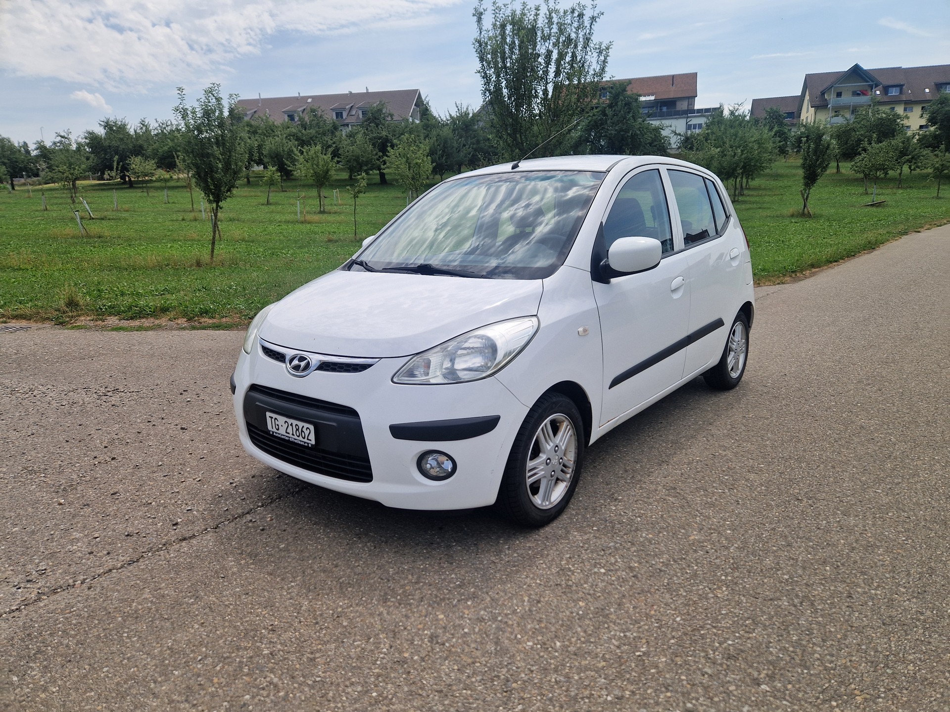 HYUNDAI i10 1.2 Style * Frisch ab MFK-image-4