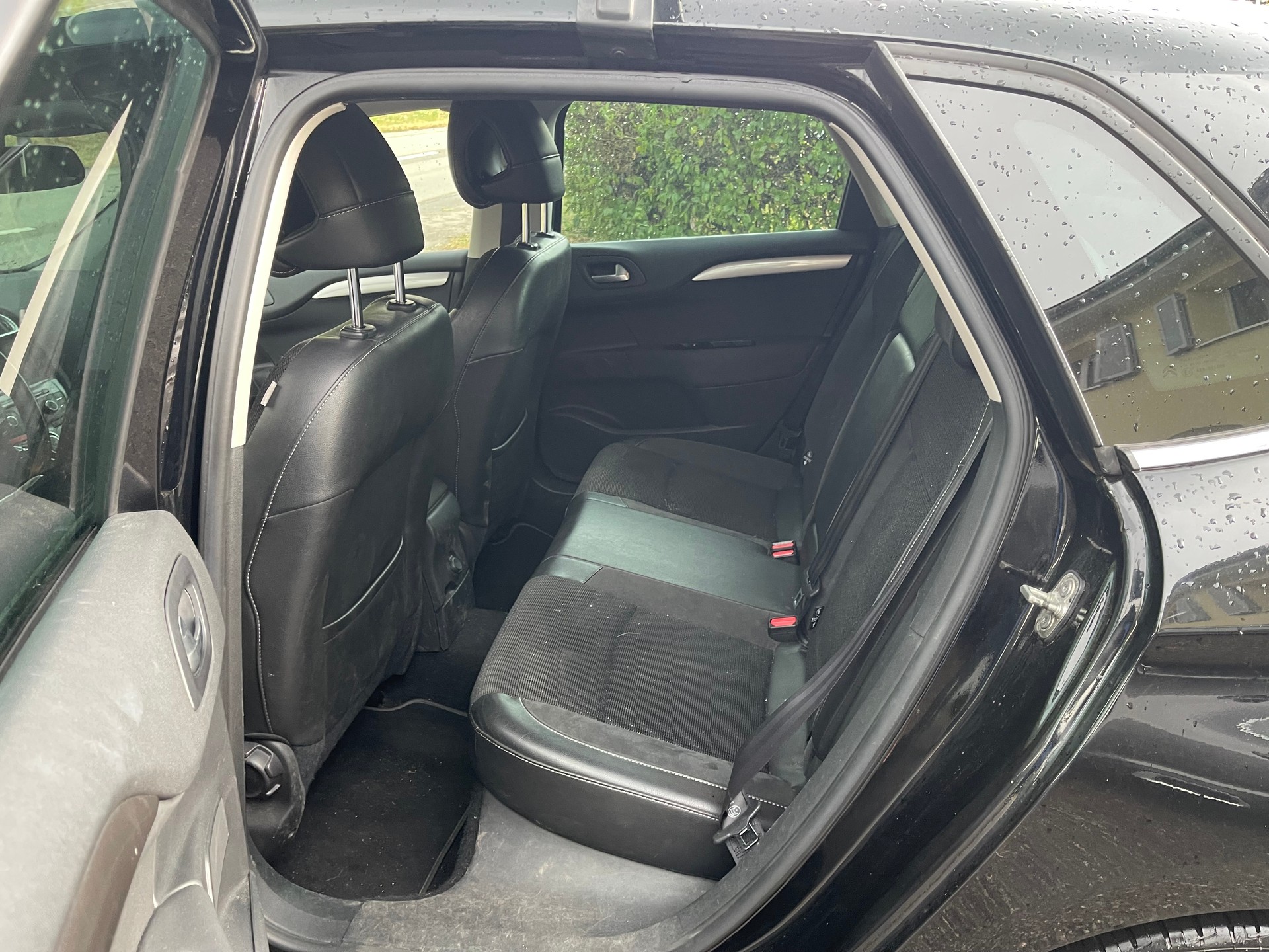 CITROEN C4 Berline 1.6 VTi Exclusive-image-7