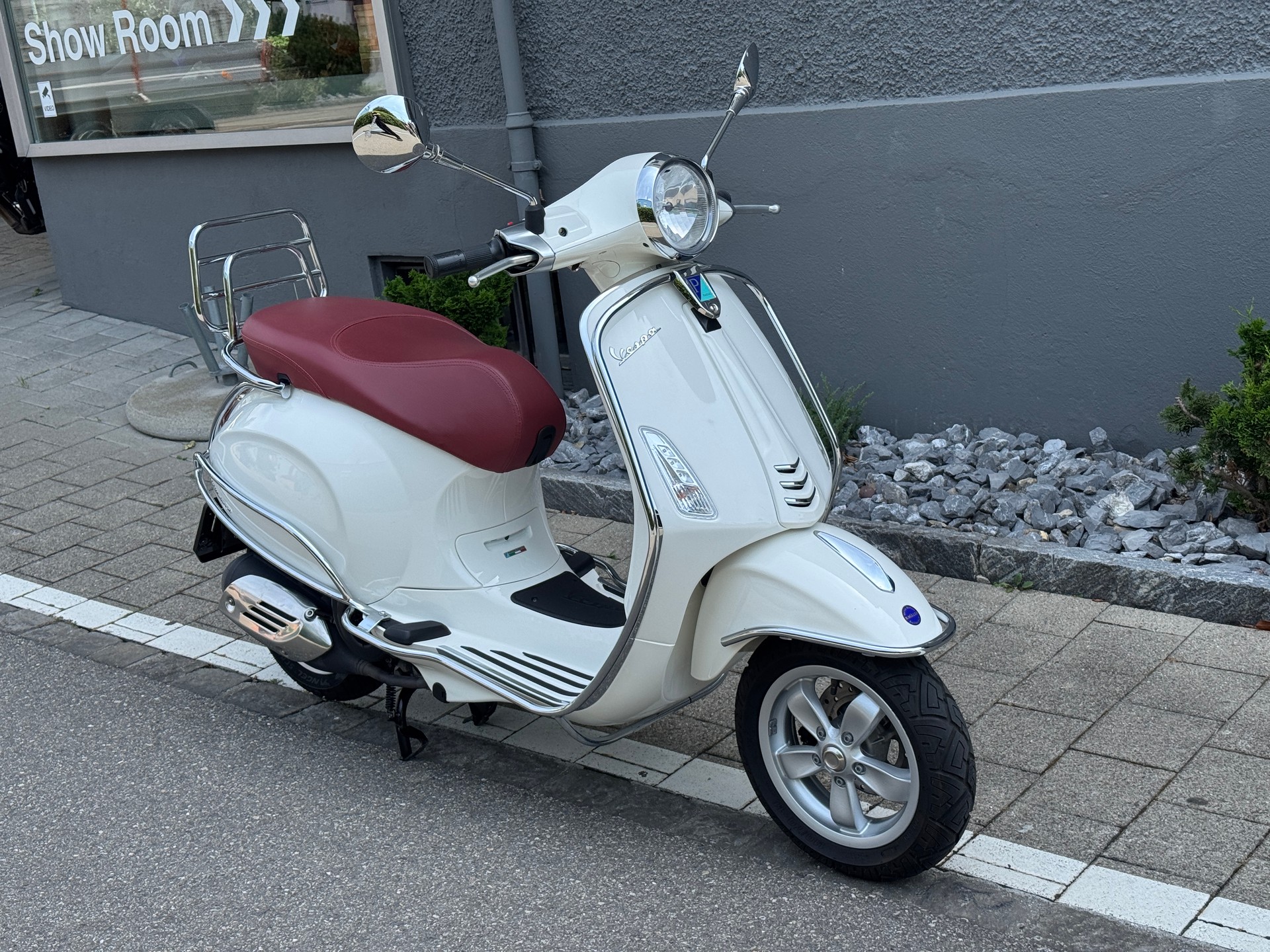PIAGGIO Vespa 125 Primavera i.e. 3V ABS-image-11