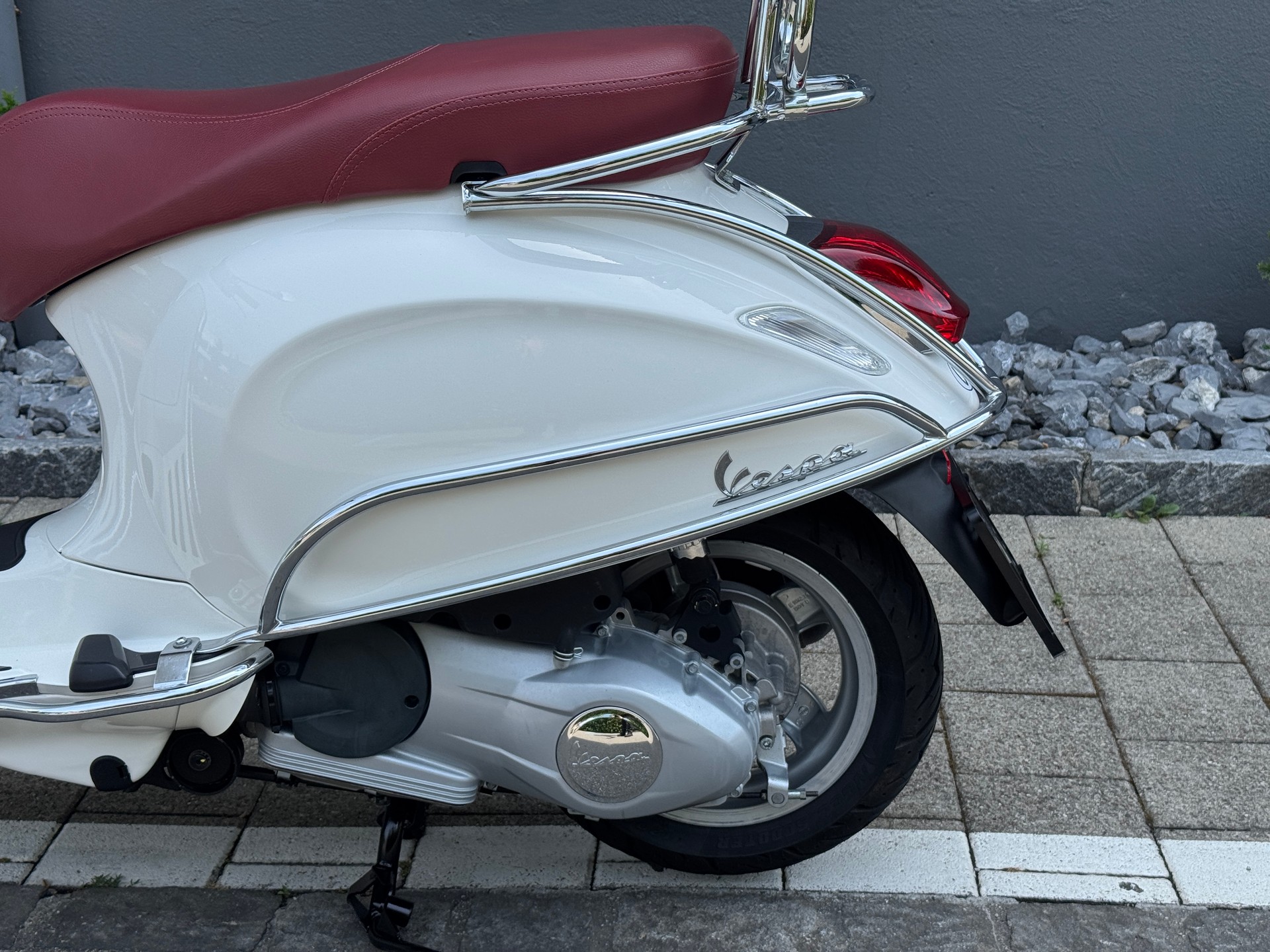 PIAGGIO Vespa 125 Primavera i.e. 3V ABS-image-4
