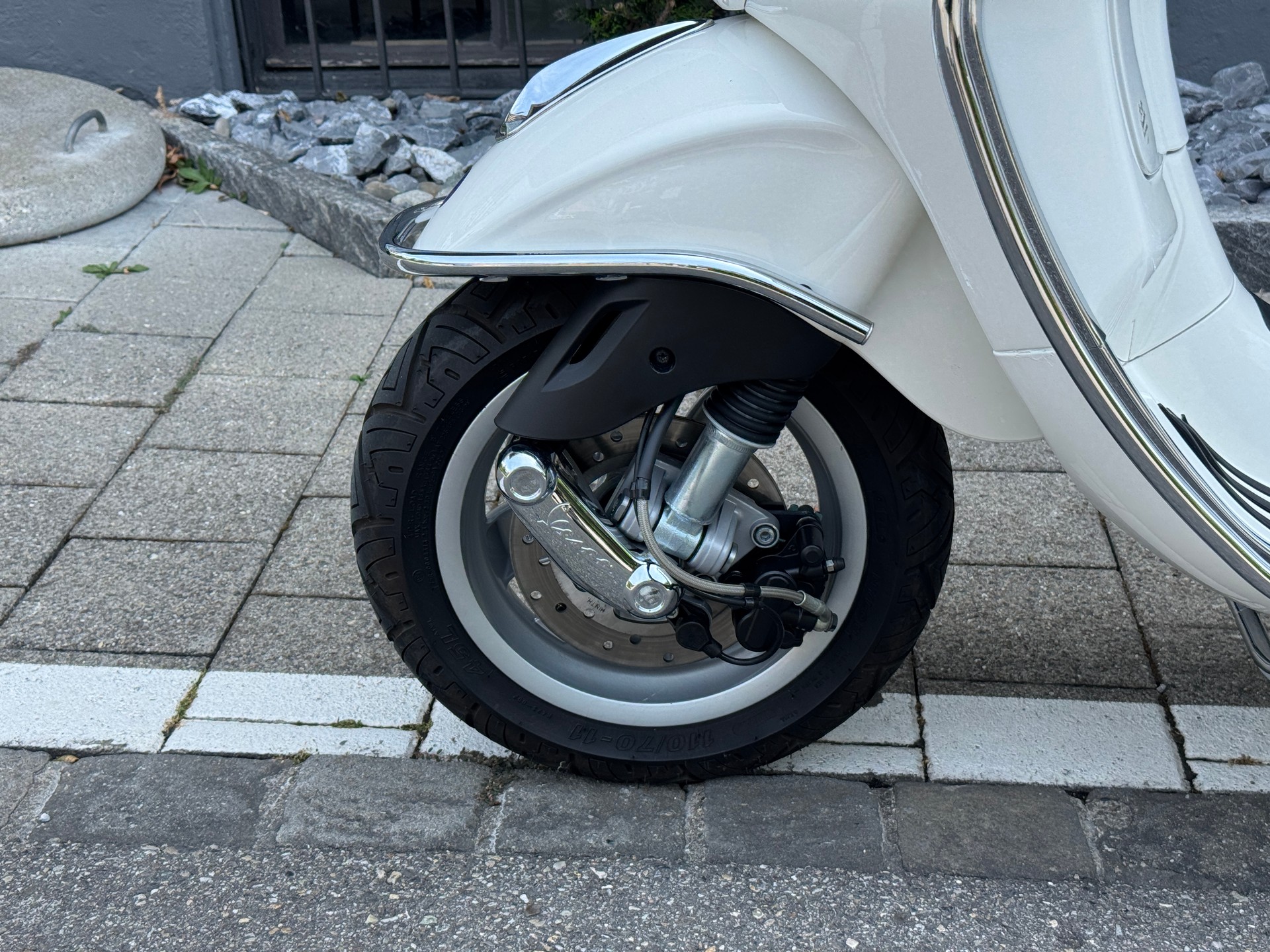 PIAGGIO Vespa 125 Primavera i.e. 3V ABS-image-3