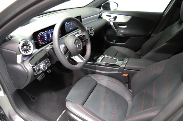 MERCEDES-BENZ A 180 d 8G-DCT-image-7