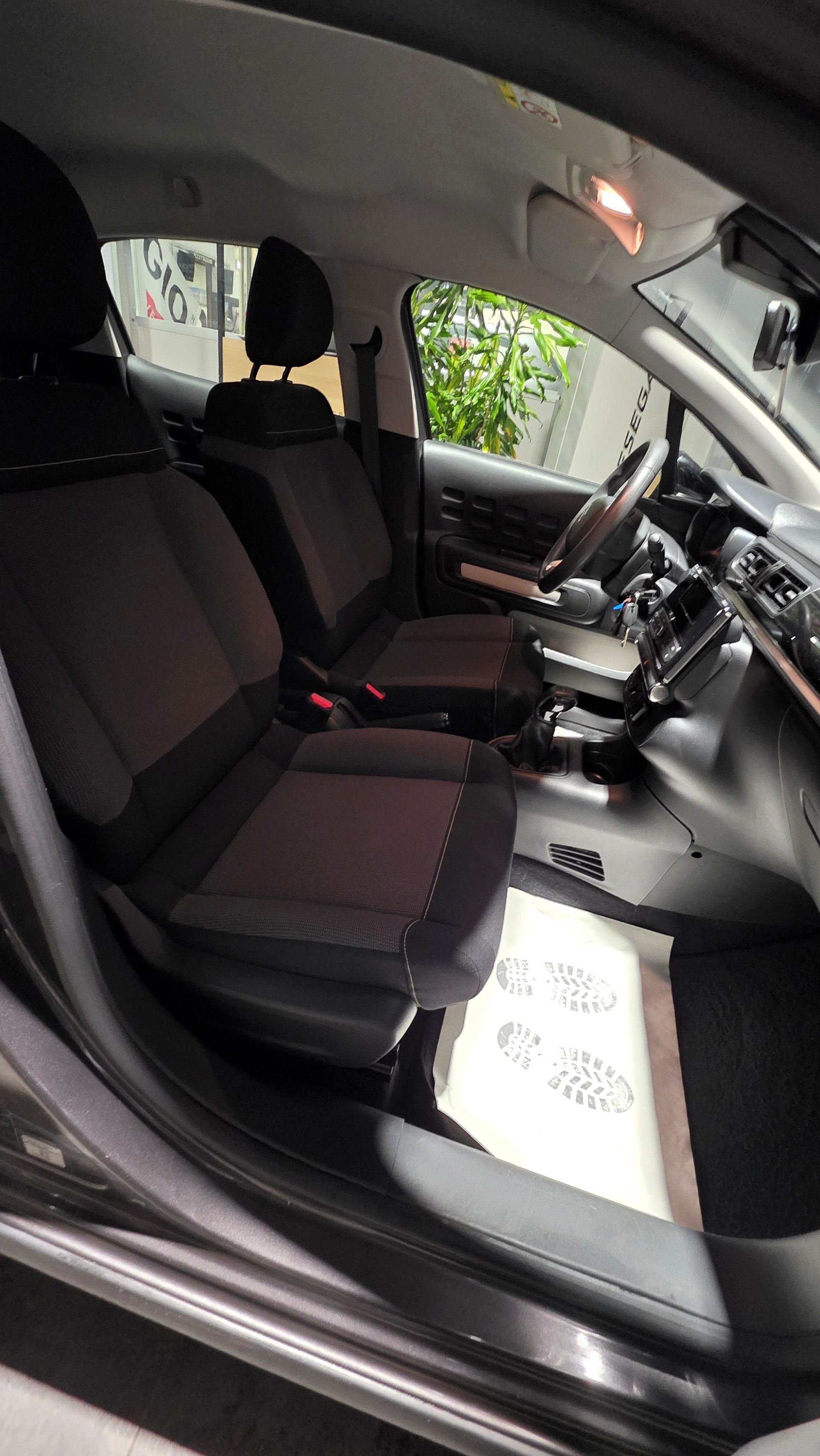 CITROEN C3 1.2i PureTech Feel-image-7