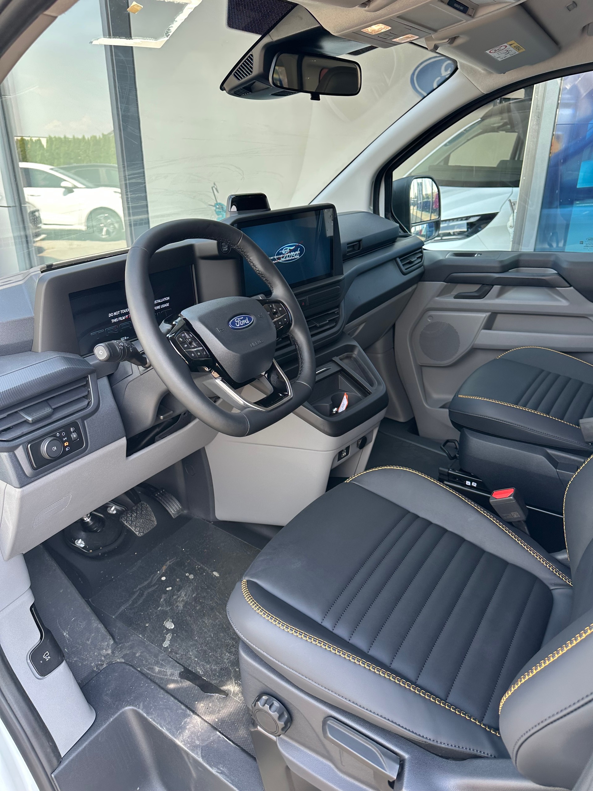FORD Transit C combi 320 L1 2.0 Eco Trail/170CV/4x4 Aut.-image-10
