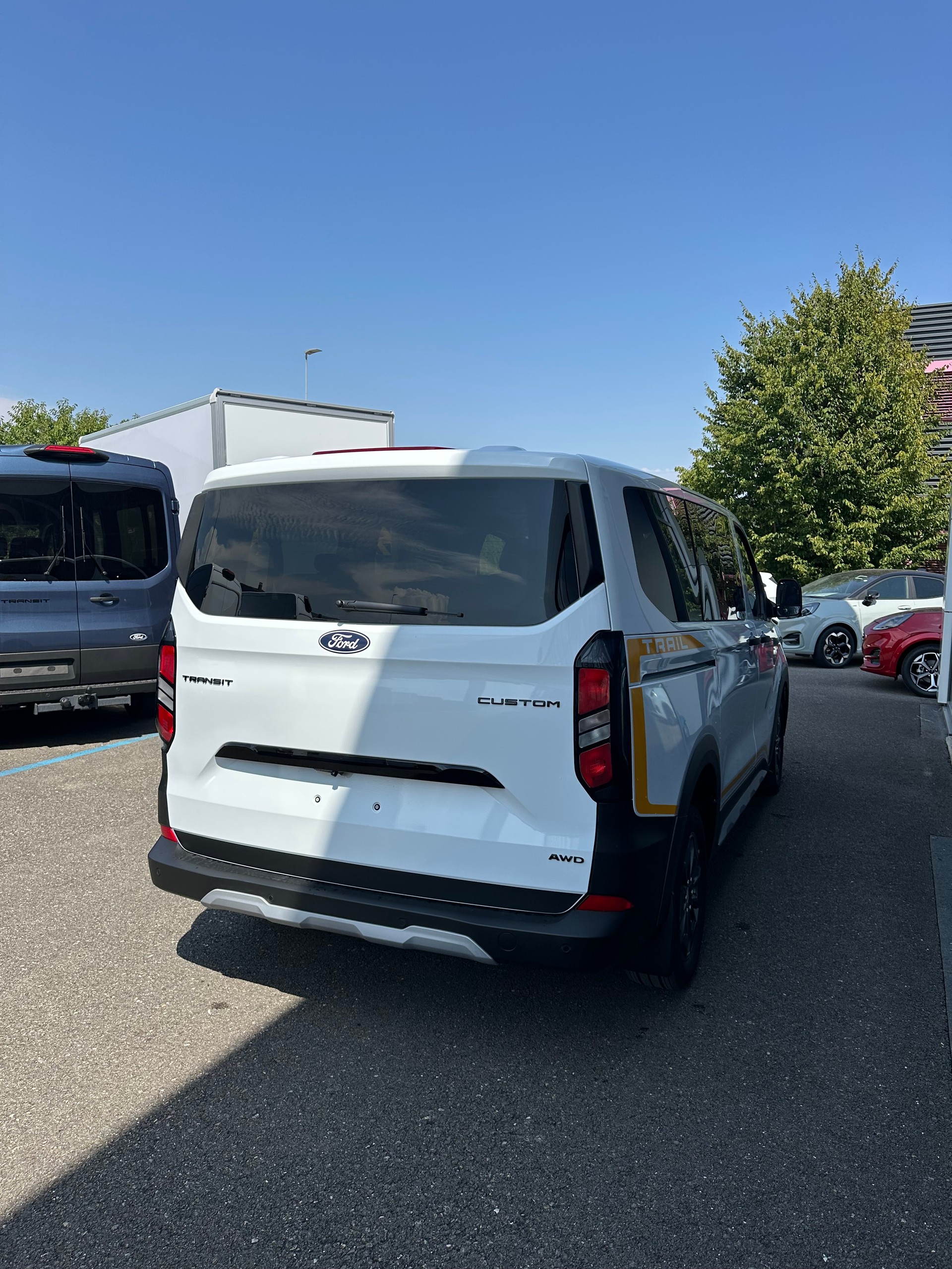 FORD Transit C combi 320 L1 2.0 Eco Trail/170CV/4x4 Aut.-image-5