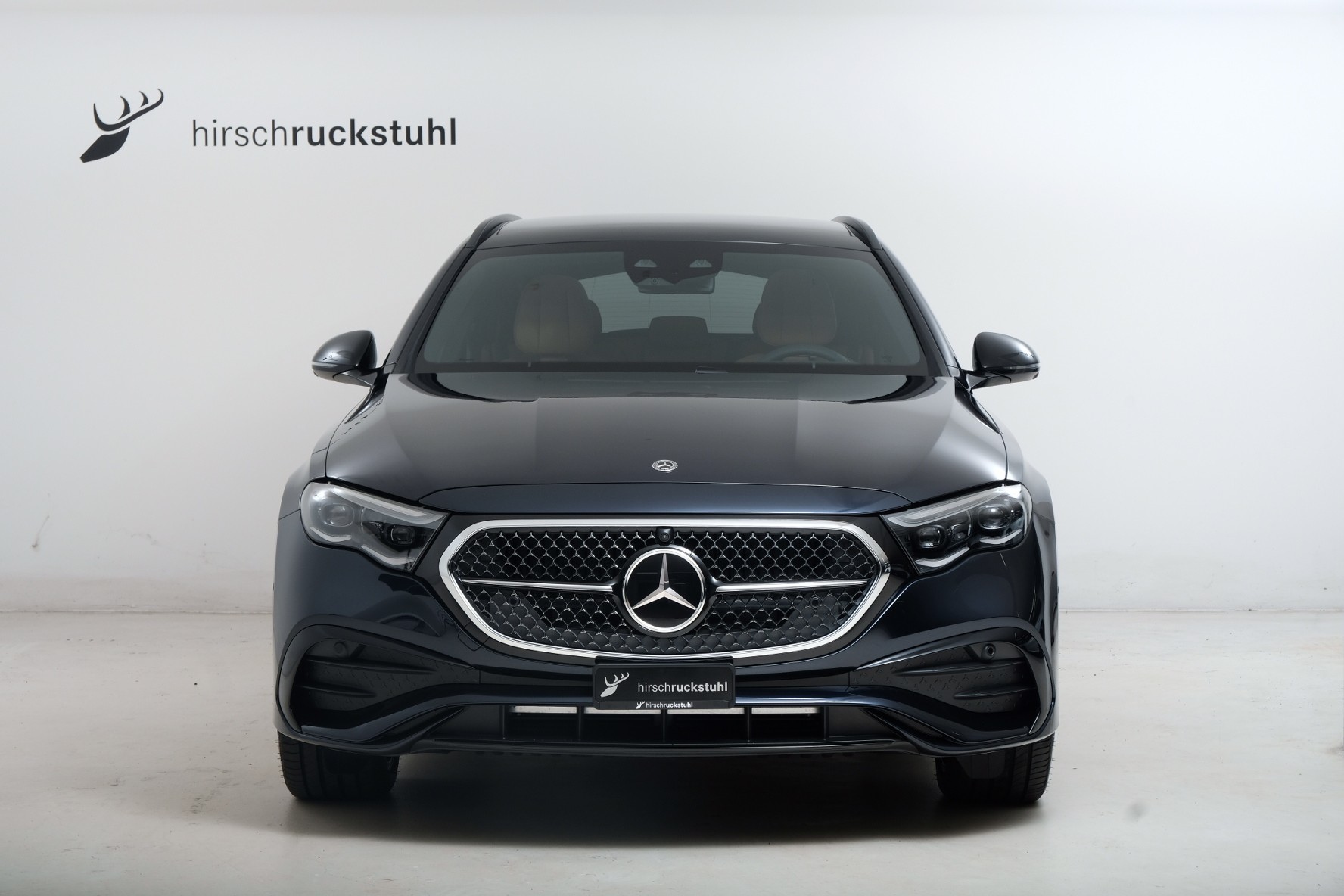 MERCEDES-BENZ E 450 d T 4Matic 9G-Tronic-showroom-element-1