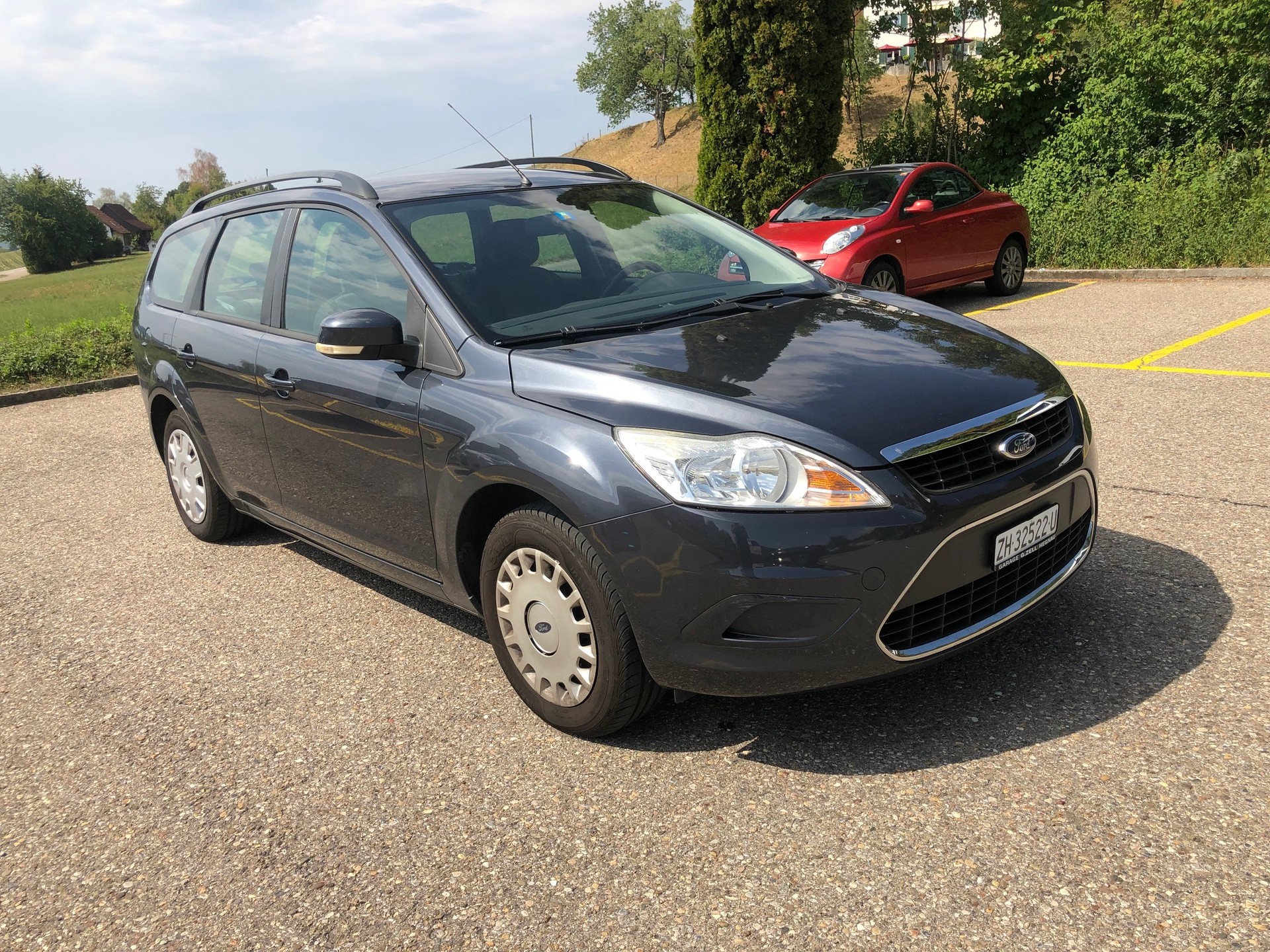 FORD Focus 1.6i VCT Carving-showroom-element-1