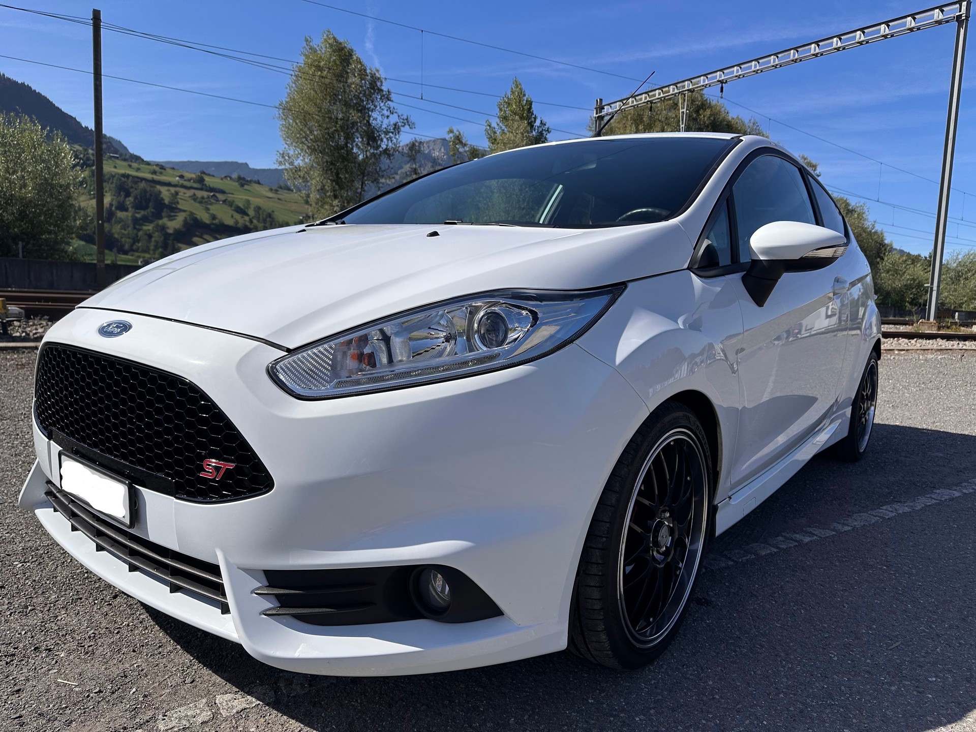 FORD 1.6 EcoB ST-2-image-1